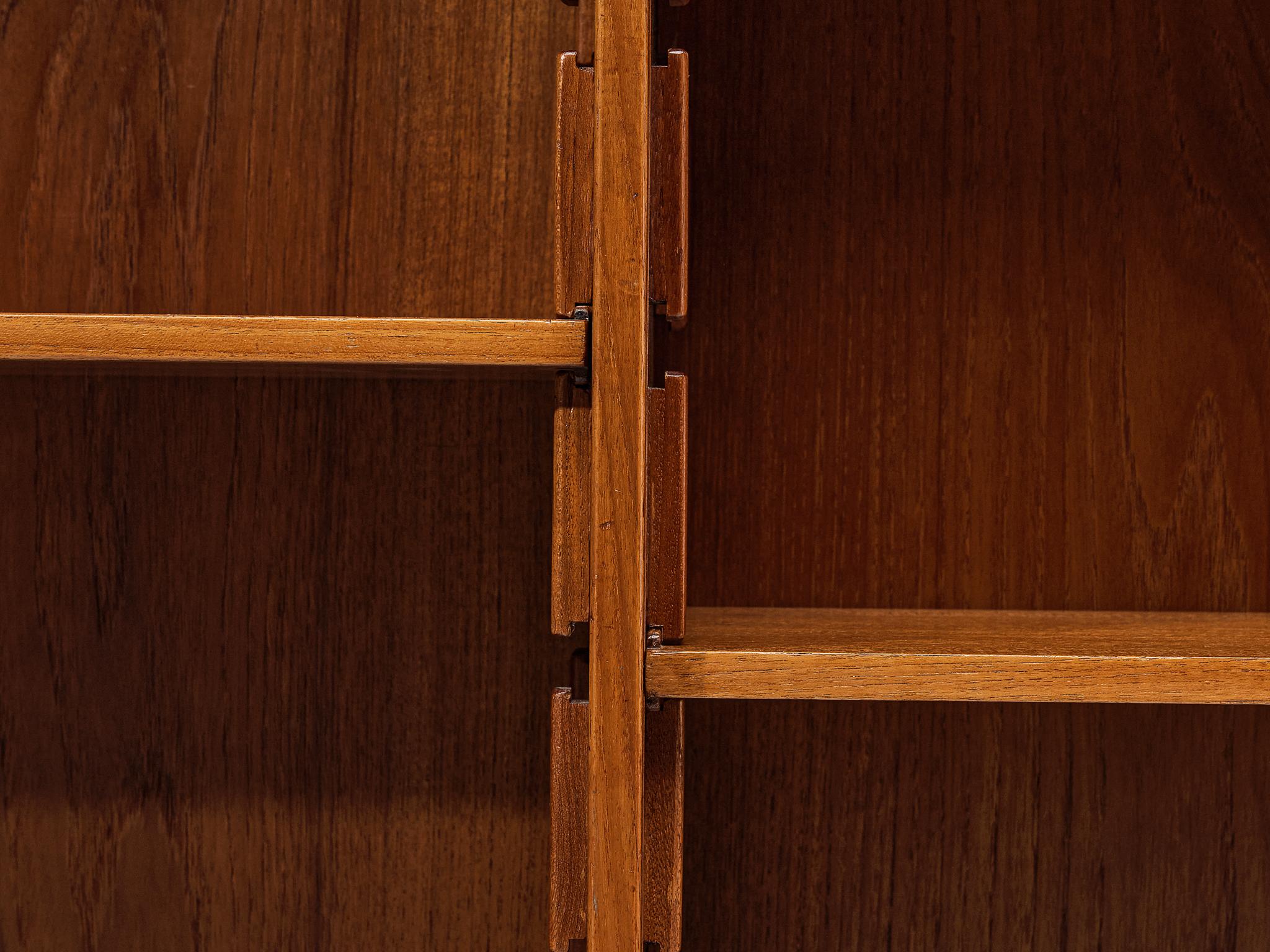 Gianfranco Frattini for Bernini '540' Large Bookcase in Teak