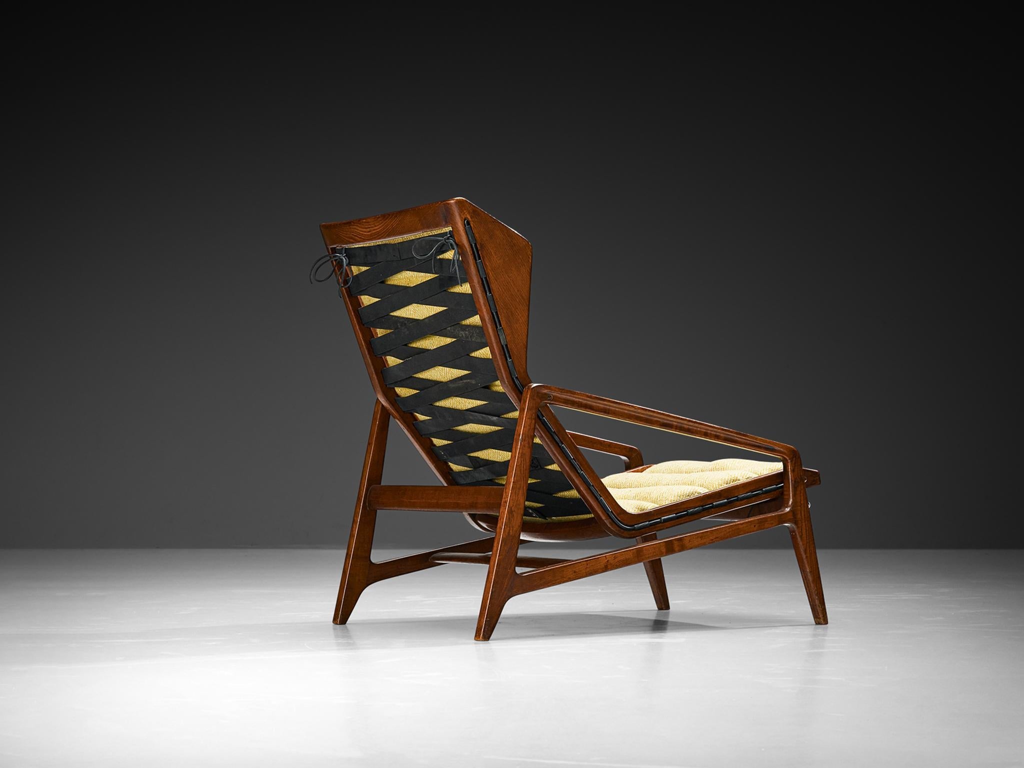 Gio Ponti for Cassina '811' Lounge Chair in Chestnut