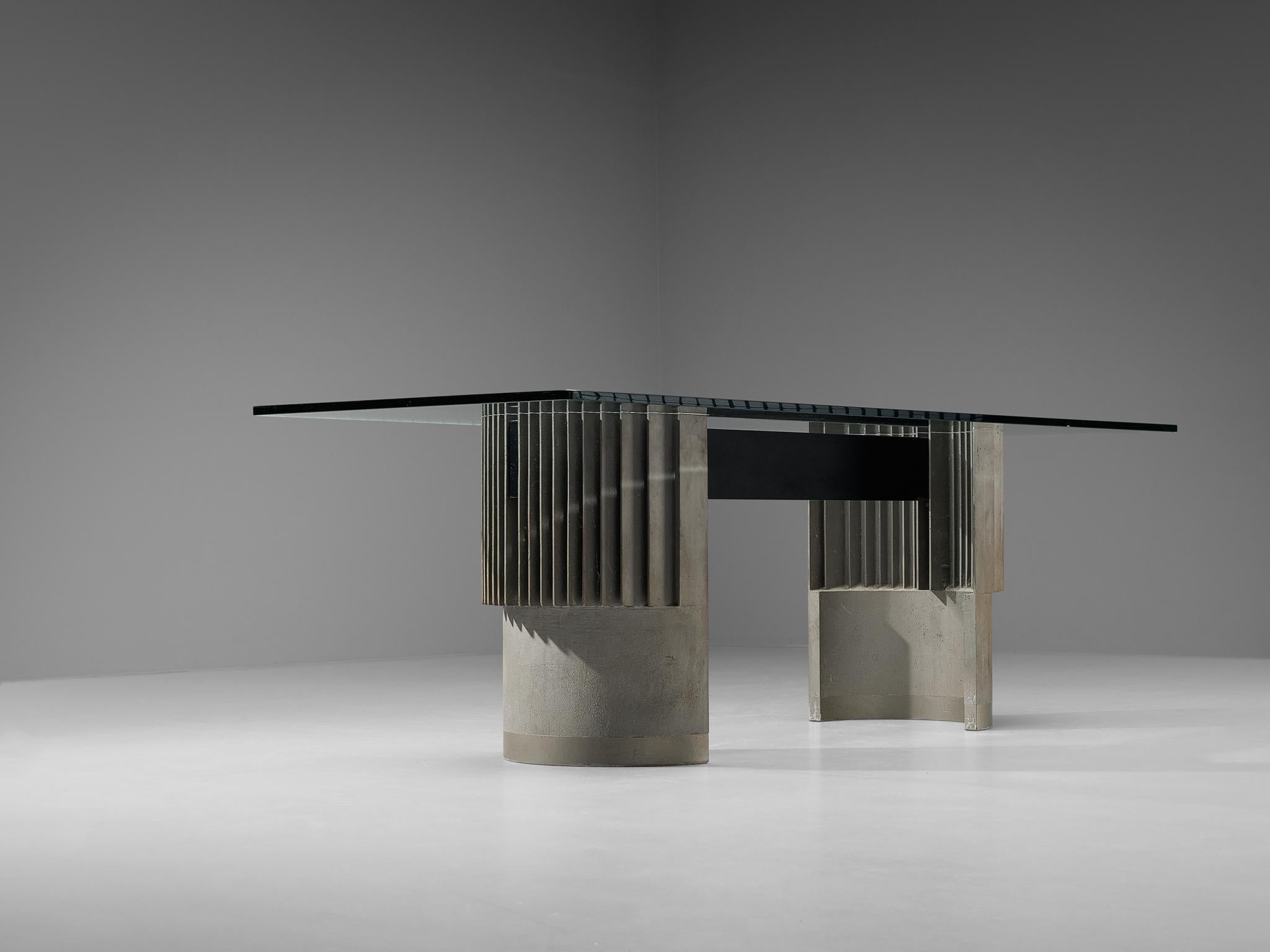 Giovanni Offredi for Saporiti Dining Table with Sculptural Base