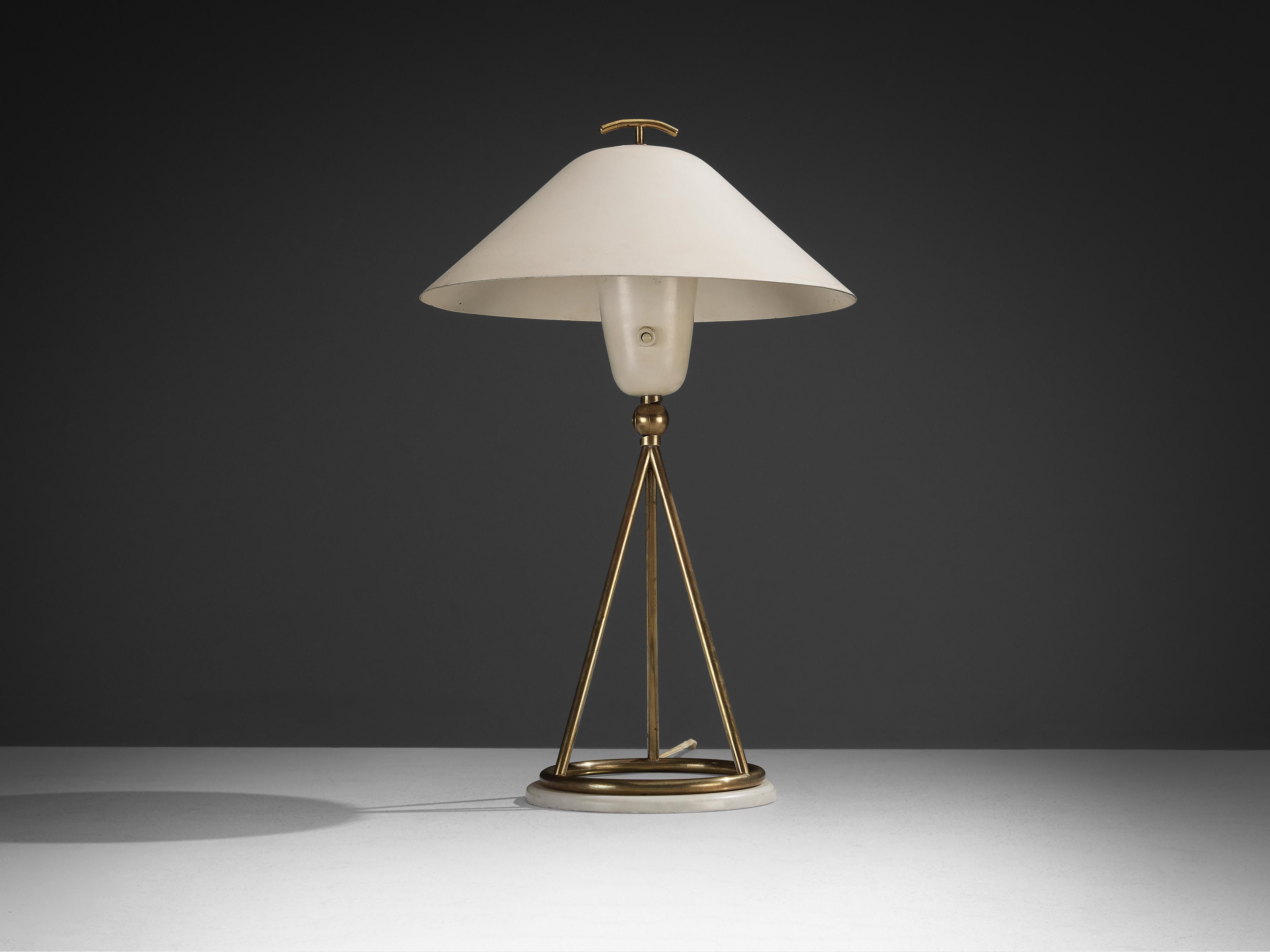 Gino Sarfatti for Arteluce '516' Table Lamp