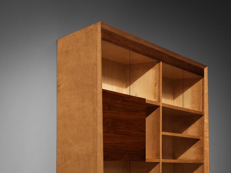 Mid-Century Modern Italian Wall Unit in Maple and Walnut