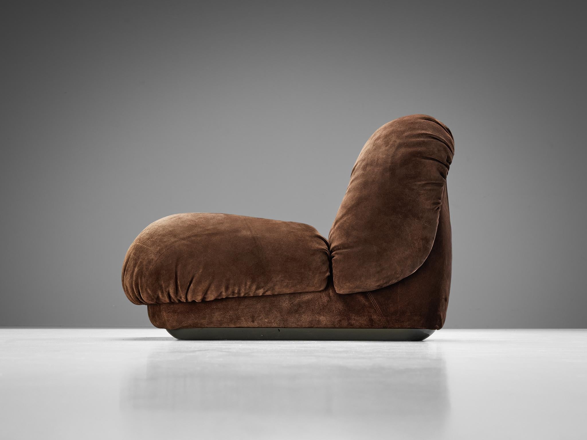 Alberto Rosselli for Saporiti 'Maxijumbo' Lounge Chair in Brown Suede