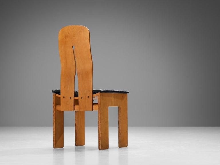 Carlo Scarpa for Bernini Dining Chair in Walnut and Leather