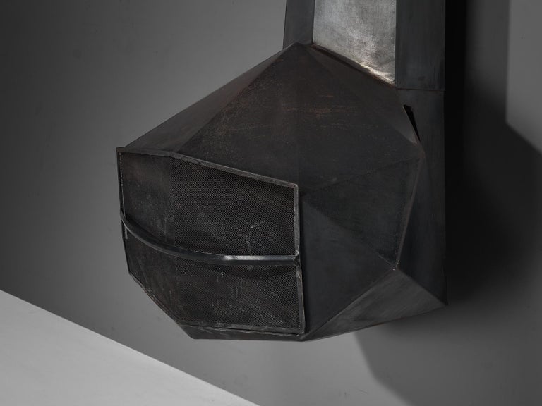 Donbar Faceted Fireplace in Patinated Iron