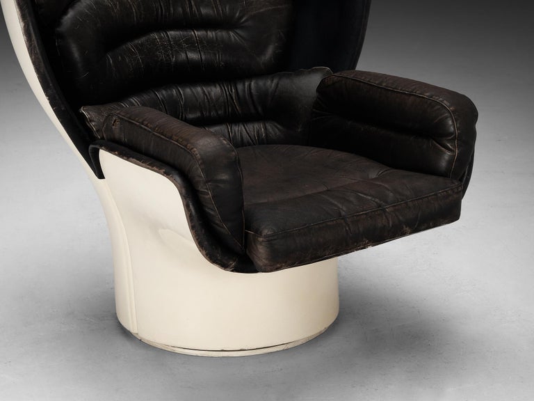 Joe Colombo for Comfort Lounge Chair 'Elda' in Black Leather and Fiberglass