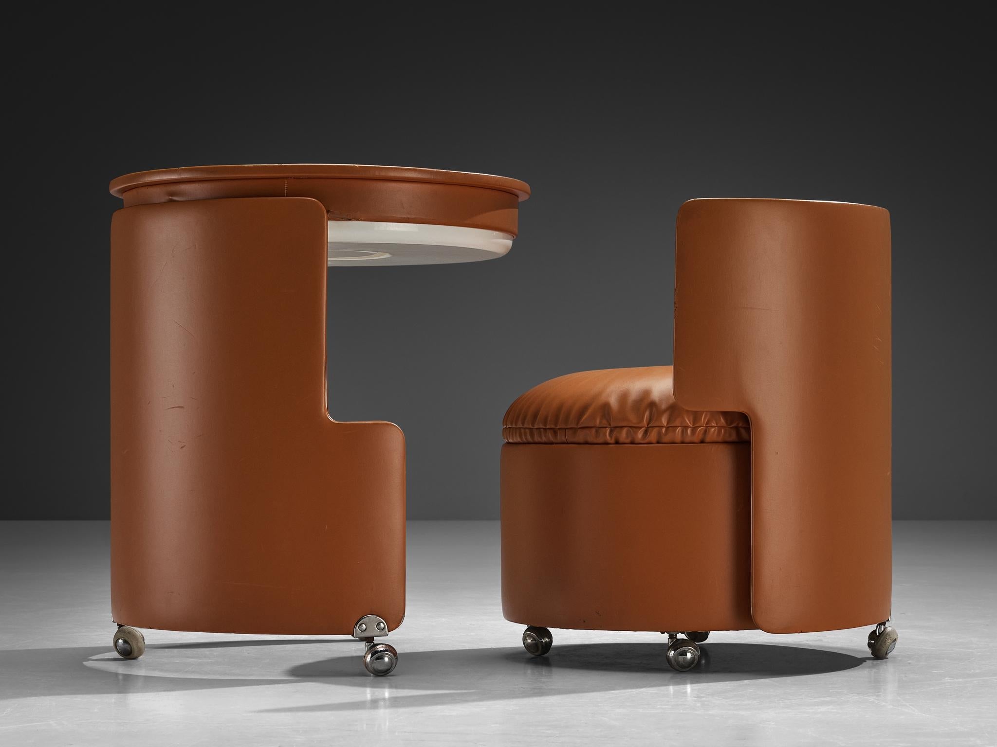 Luigi Massoni ‘Dilly Dally’ Vanity Set in Cognac Leatherette