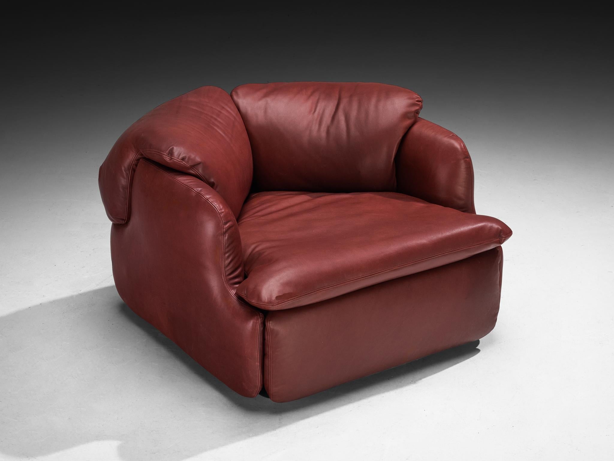 Alberto Rosselli for Saporiti 'Confidential' Lounge Chair in Leather