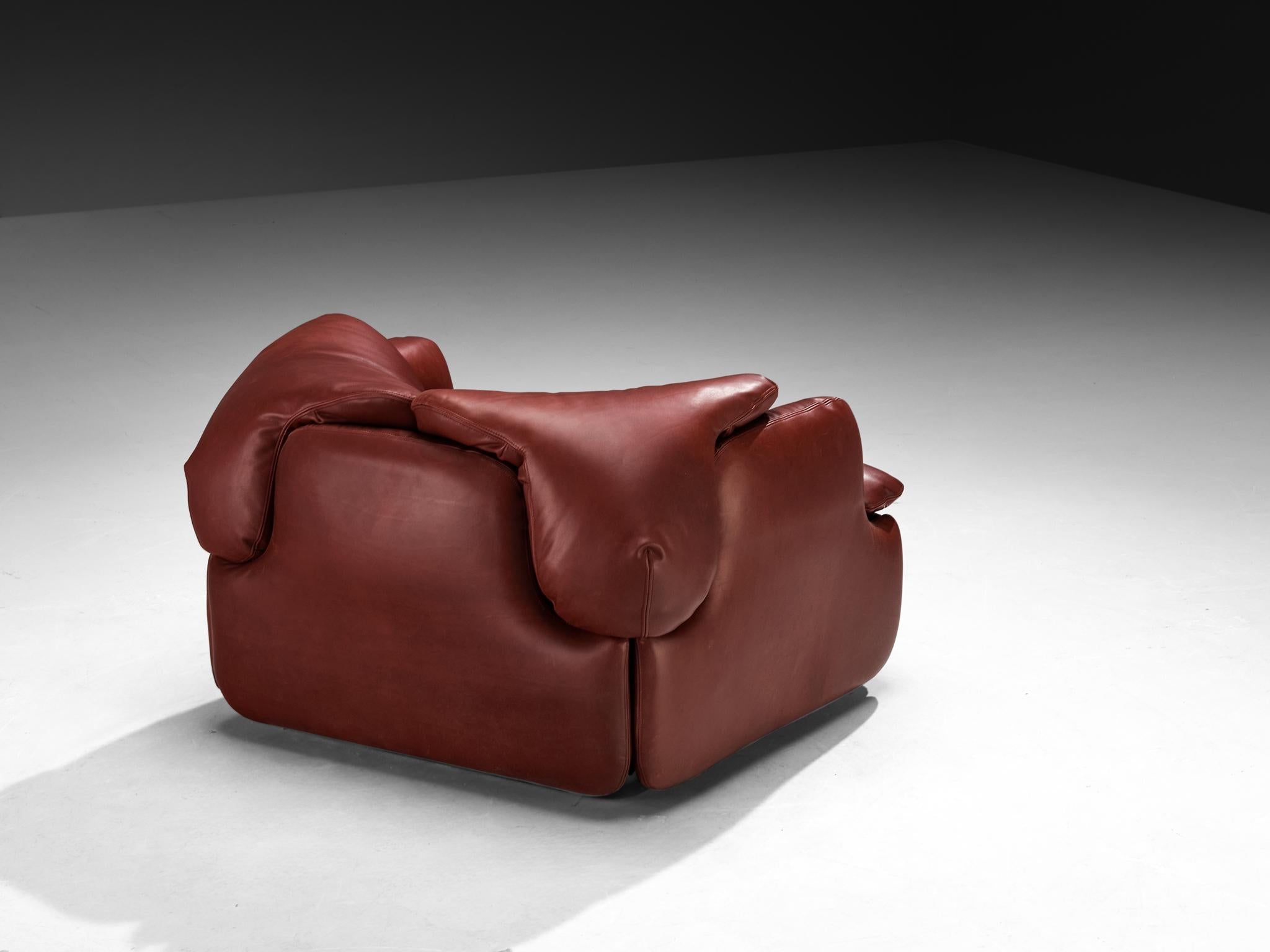 Alberto Rosselli for Saporiti 'Confidential' Lounge Chair in Leather