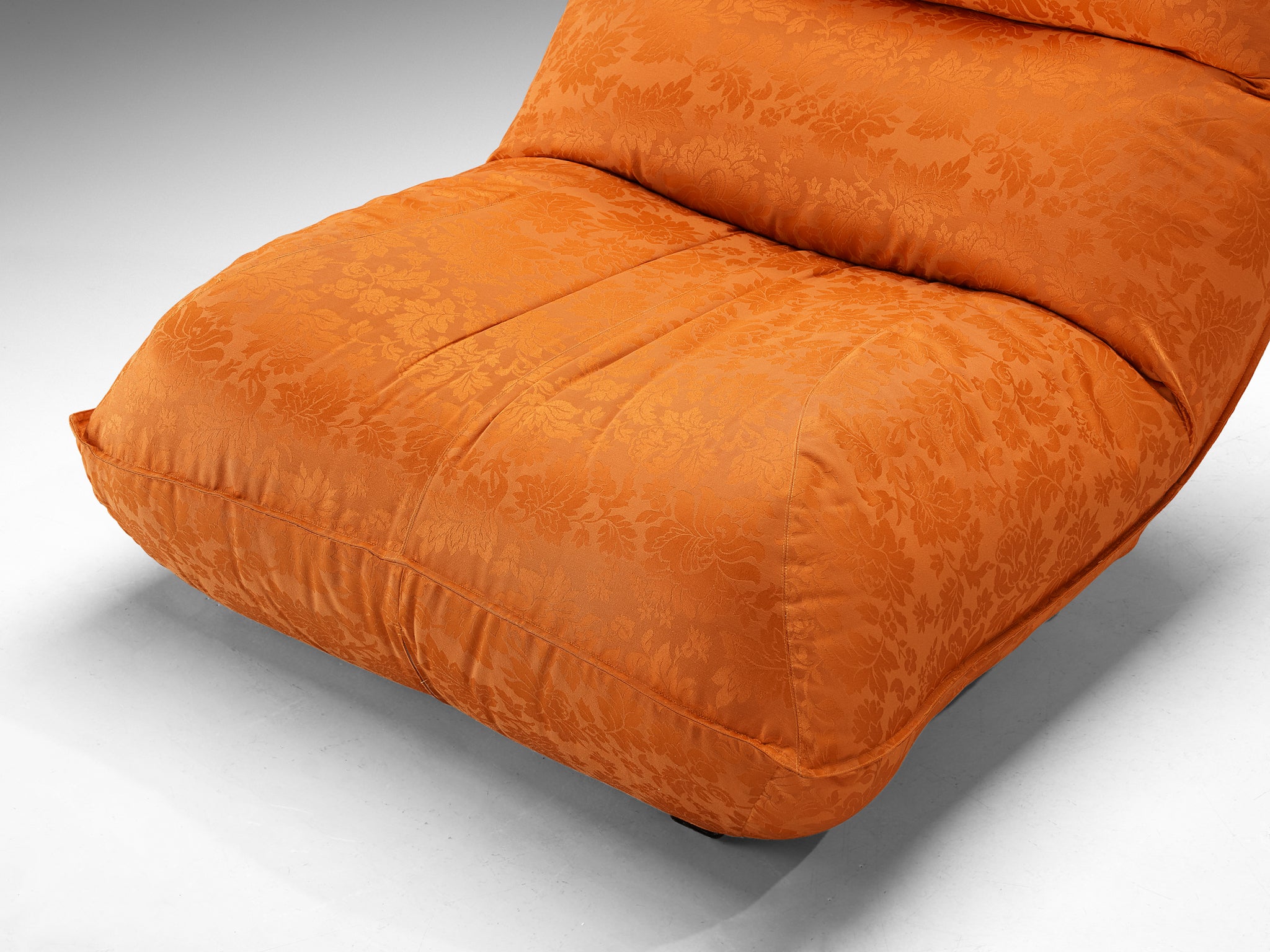 Vittorio Varo for Plan 'Zinzolo' Lounge Chairs in Orange Upholstery