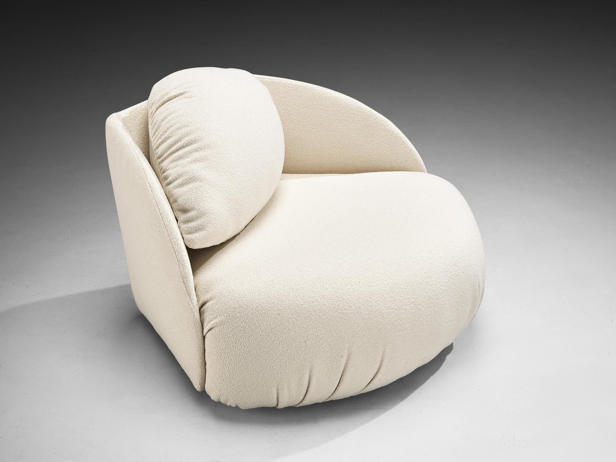 Hans Hopfer for Roche Bobois Post-Modern Lounge in Off-White Fabric