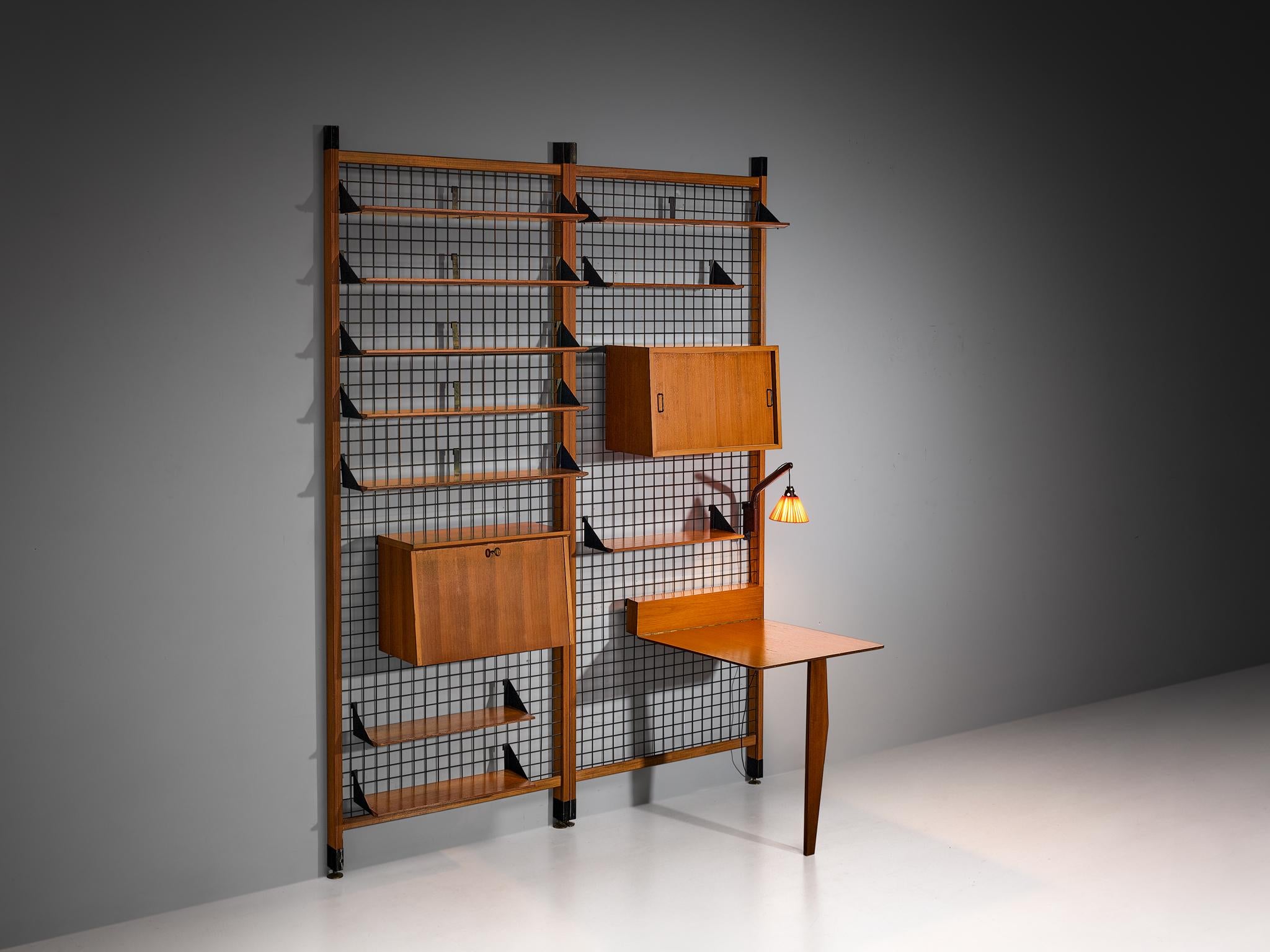 Mid-Century Modern Italian Adjustable Wall Unit with Shelves and Cabinets