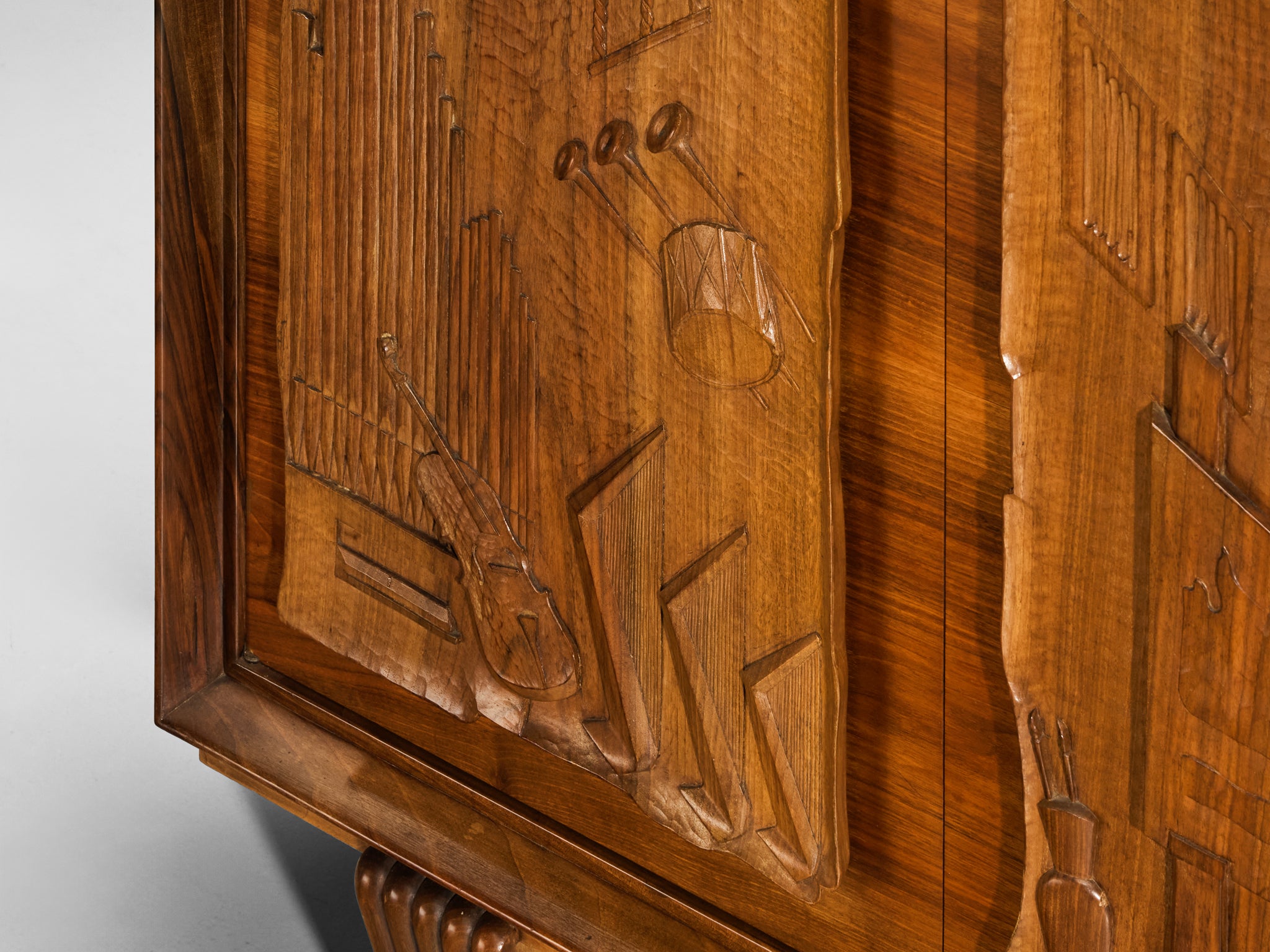 1940s Italian Sideboard in Walnut with Decorative Carvings by Artisan Maker