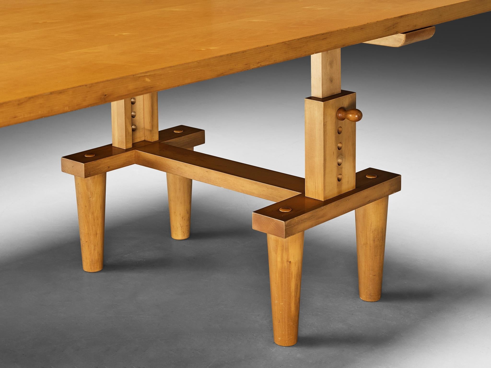 Achille & Pier Giacomo Castiglioni for Zanotta 'Bramante' Table in Maple