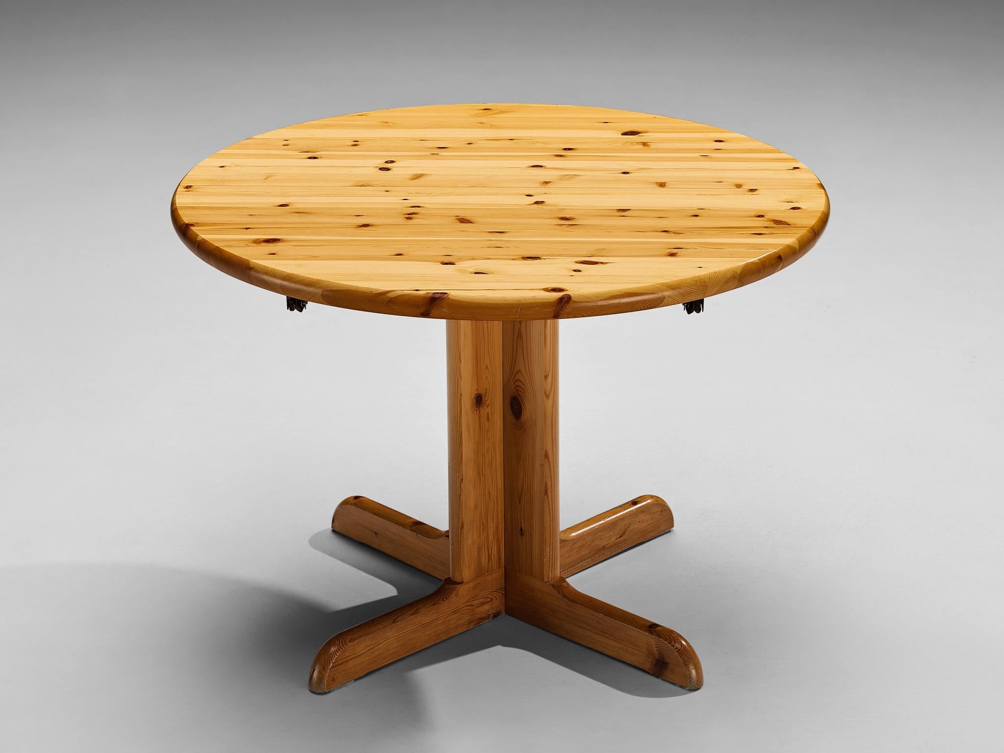 Rainer Daumiller Extendable Dining Table in Solid Pine