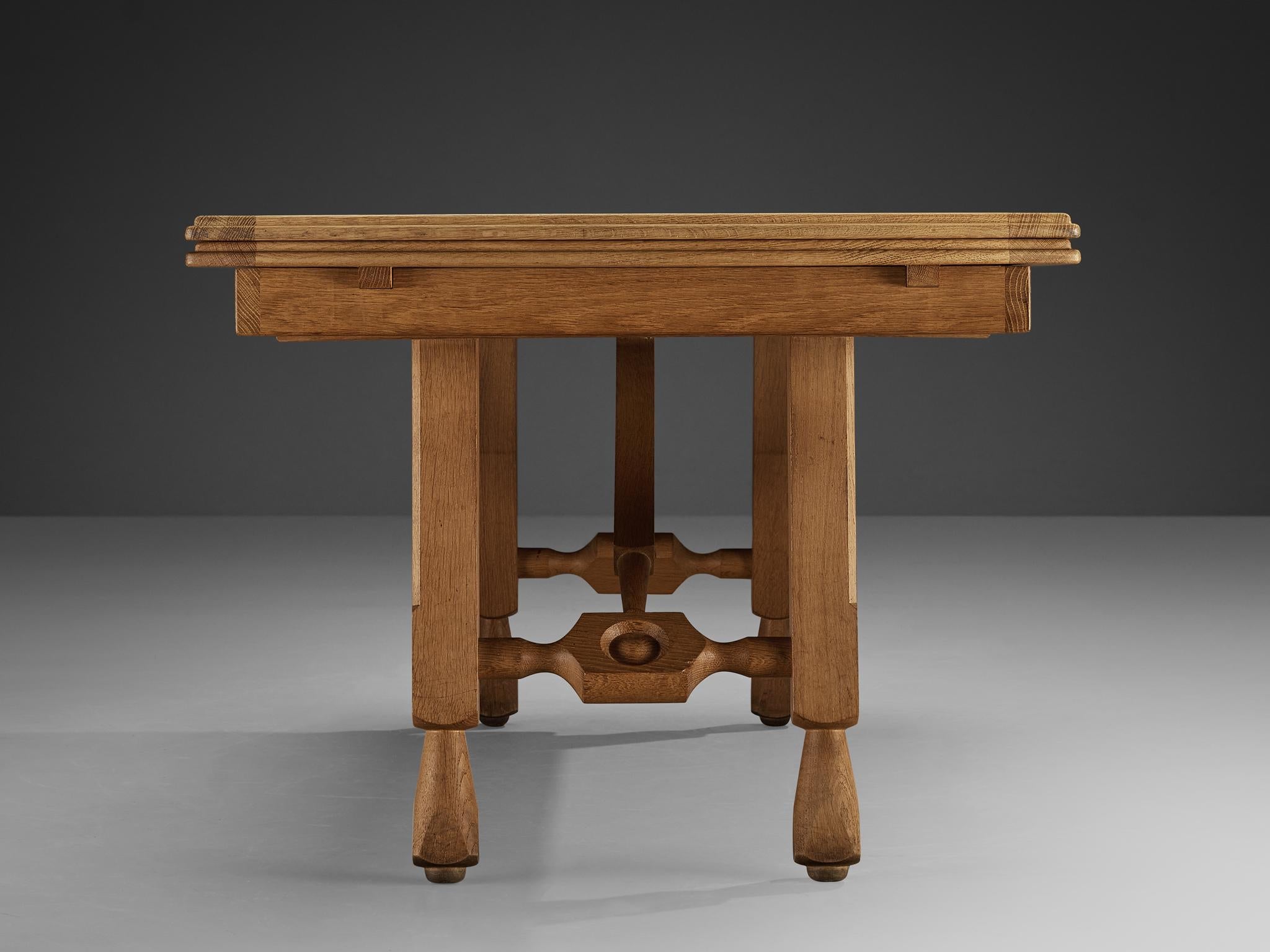 Guillerme & Chambron 'Pétrouille' Extendable Dining Table in Solid Oak