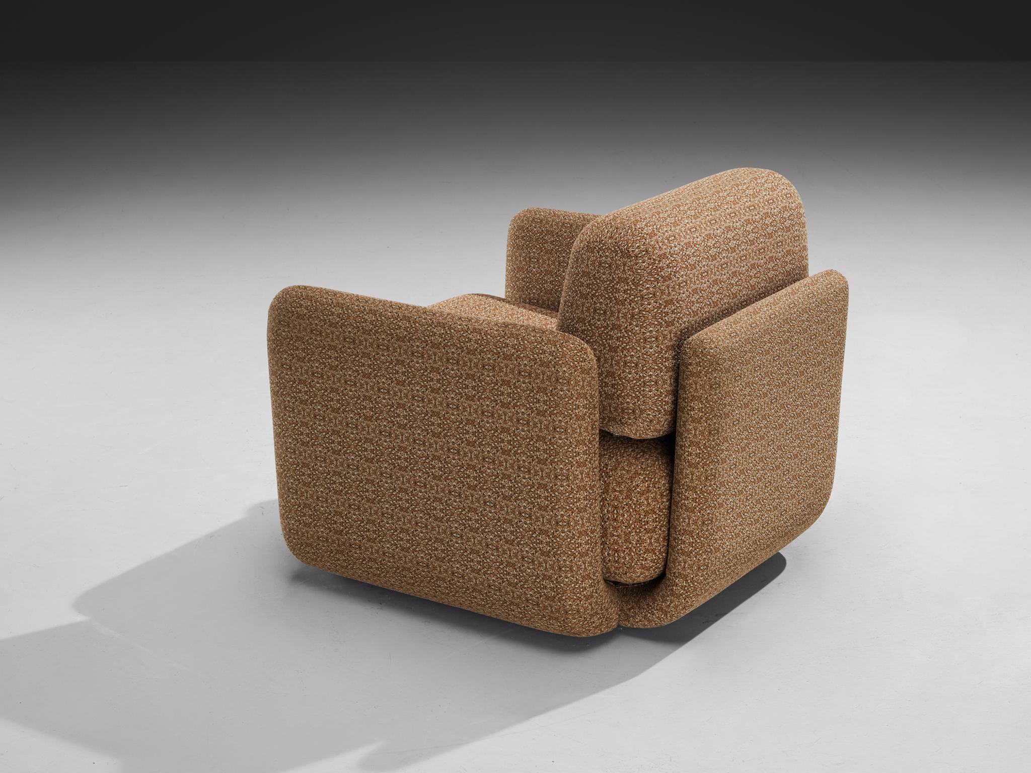 1970s Post-Modern Lounge Chair in Beige Patterned Fabric