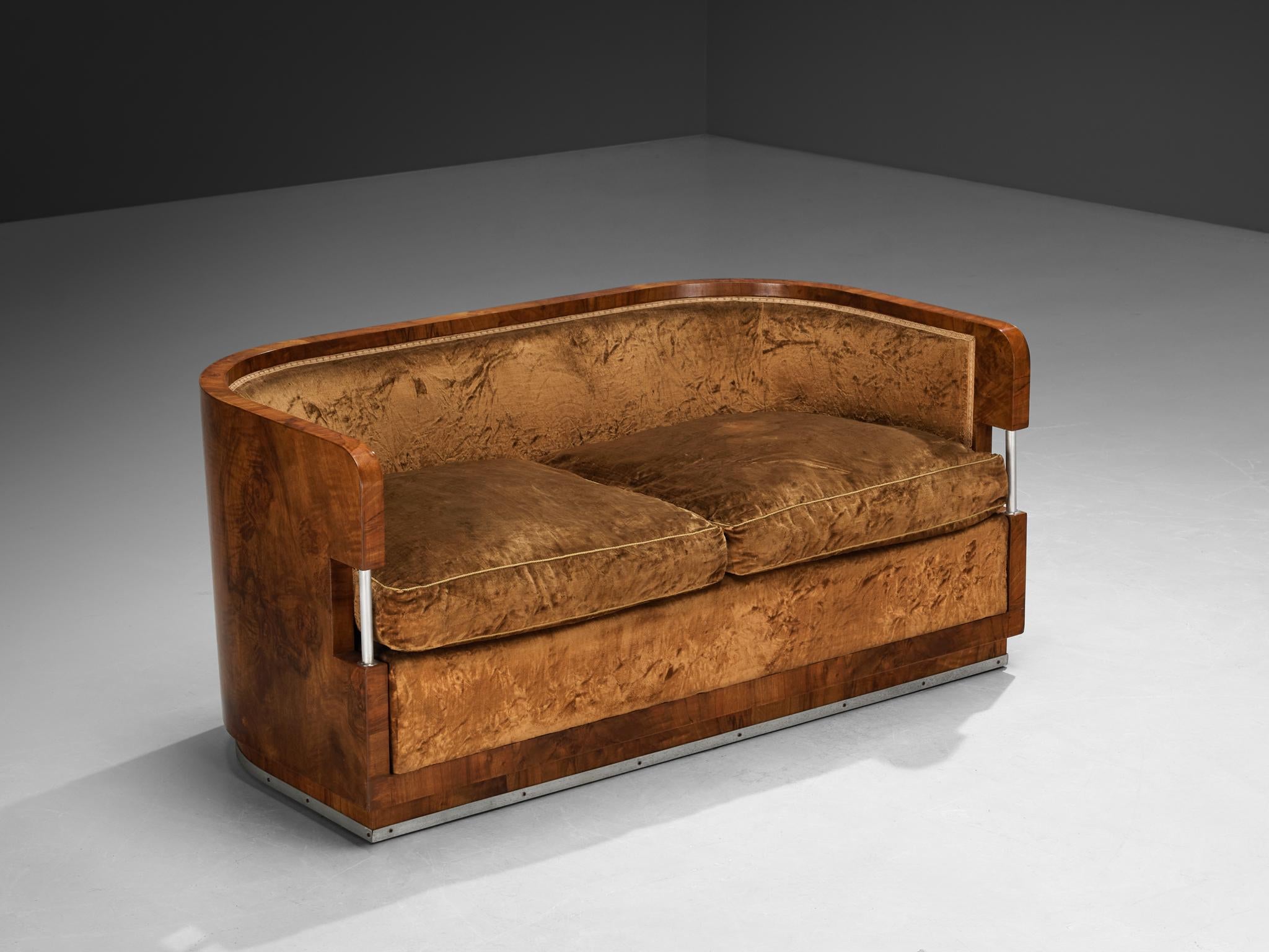 1930s Curved Italian Art Deco Sofa in Walnut Brown Velvet and Metal Details