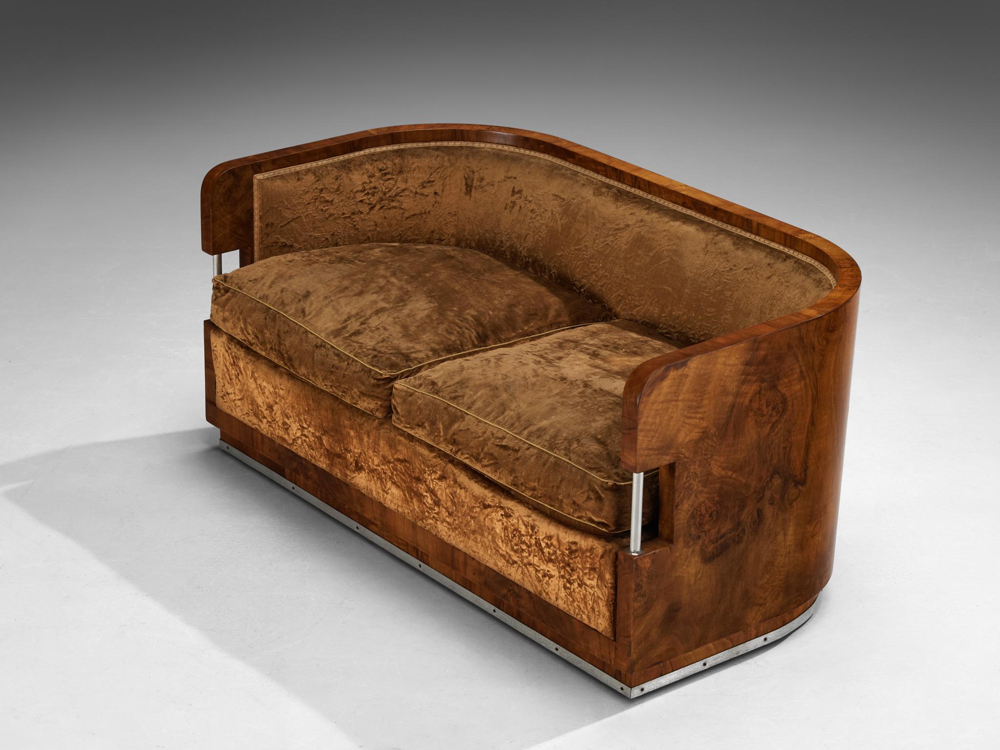 1930s Curved Italian Art Deco Sofa in Walnut Brown Velvet and Metal Details