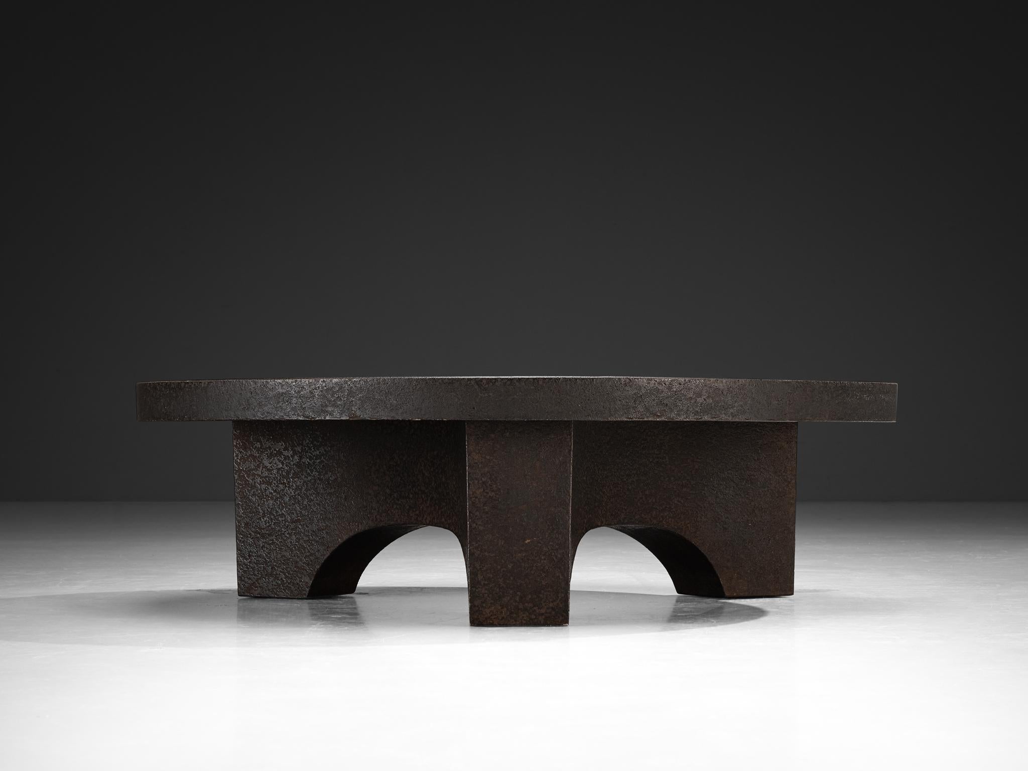 Brutalist Round Coffee Table in Stone Look