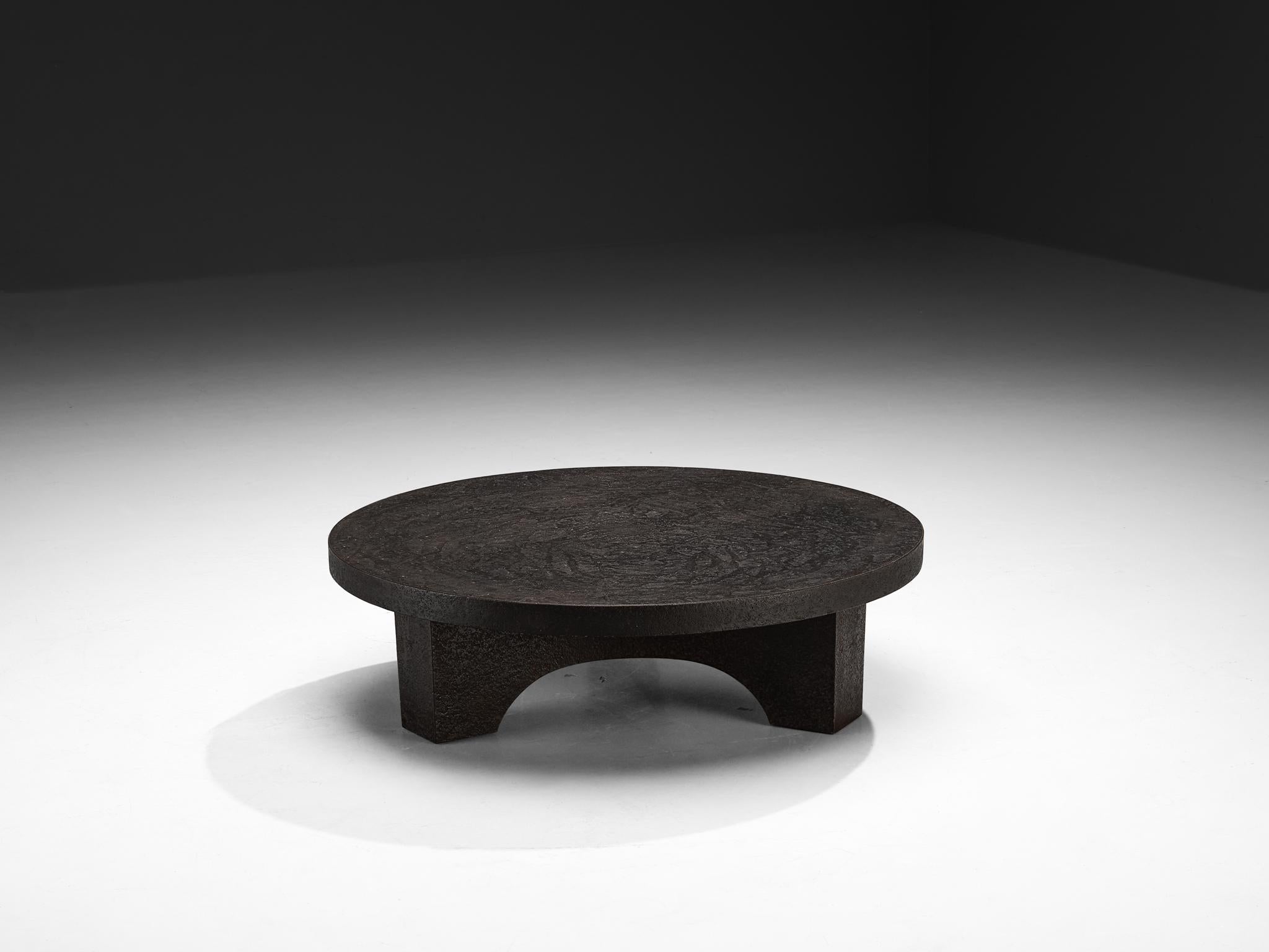 Brutalist Round Coffee Table in Stone Look