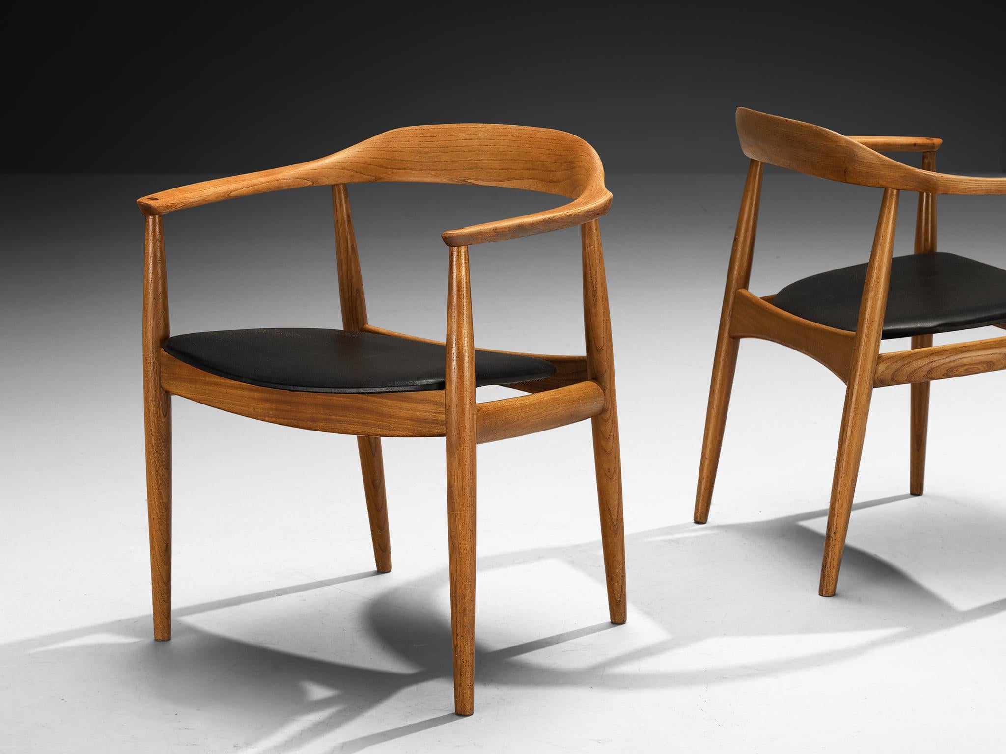 Arne Wahl Iversen for Niels Eilersen Set of Eight Dining Armchairs in Ash