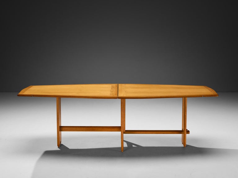 Guillerme & Chambron for Votre Maison 'Portefeuille' Table Solid Oak 1950s