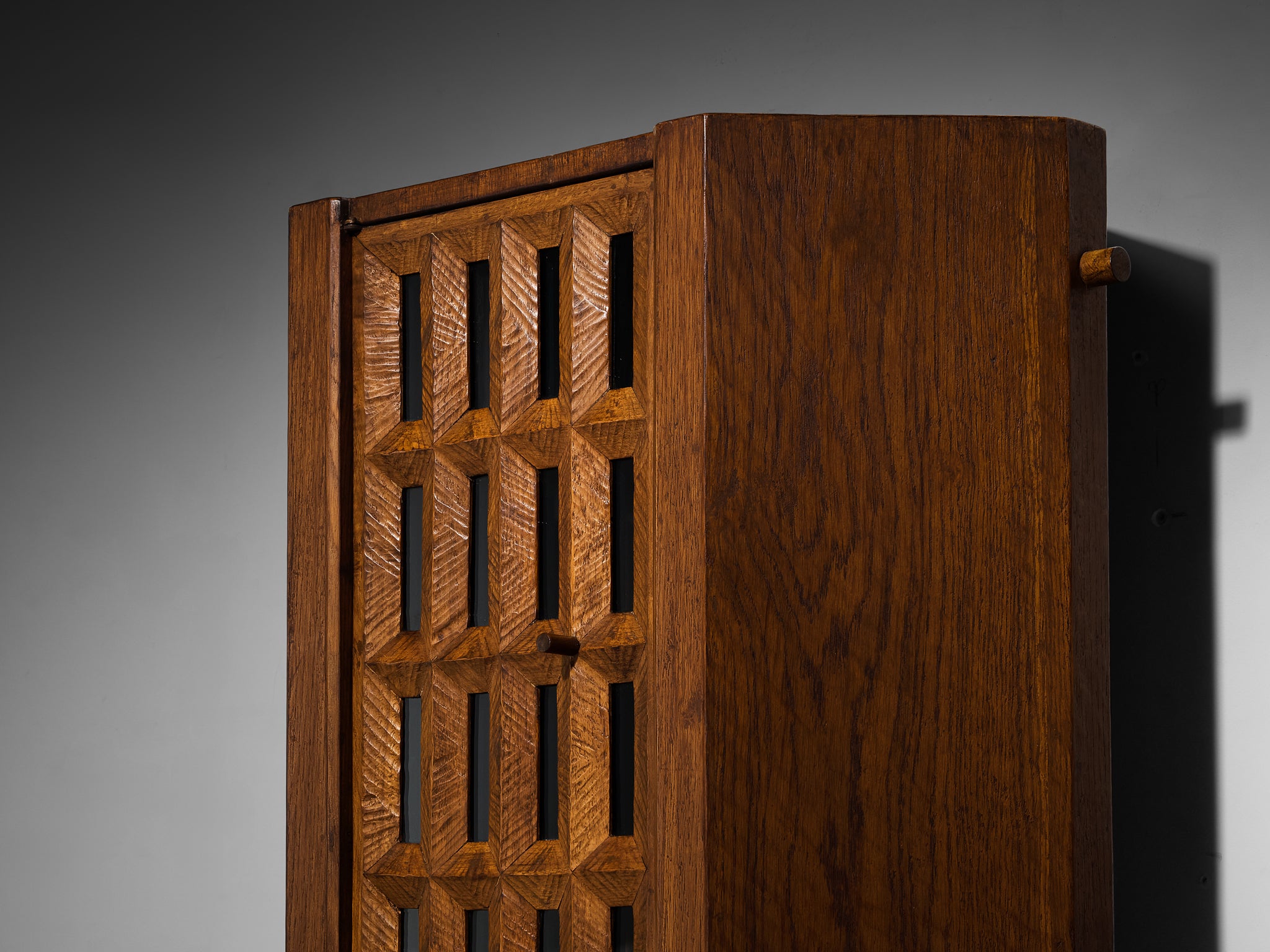 Giuseppe Rivadossi for Officina Rivadossi Hanging Cabinet in Oak and Glass