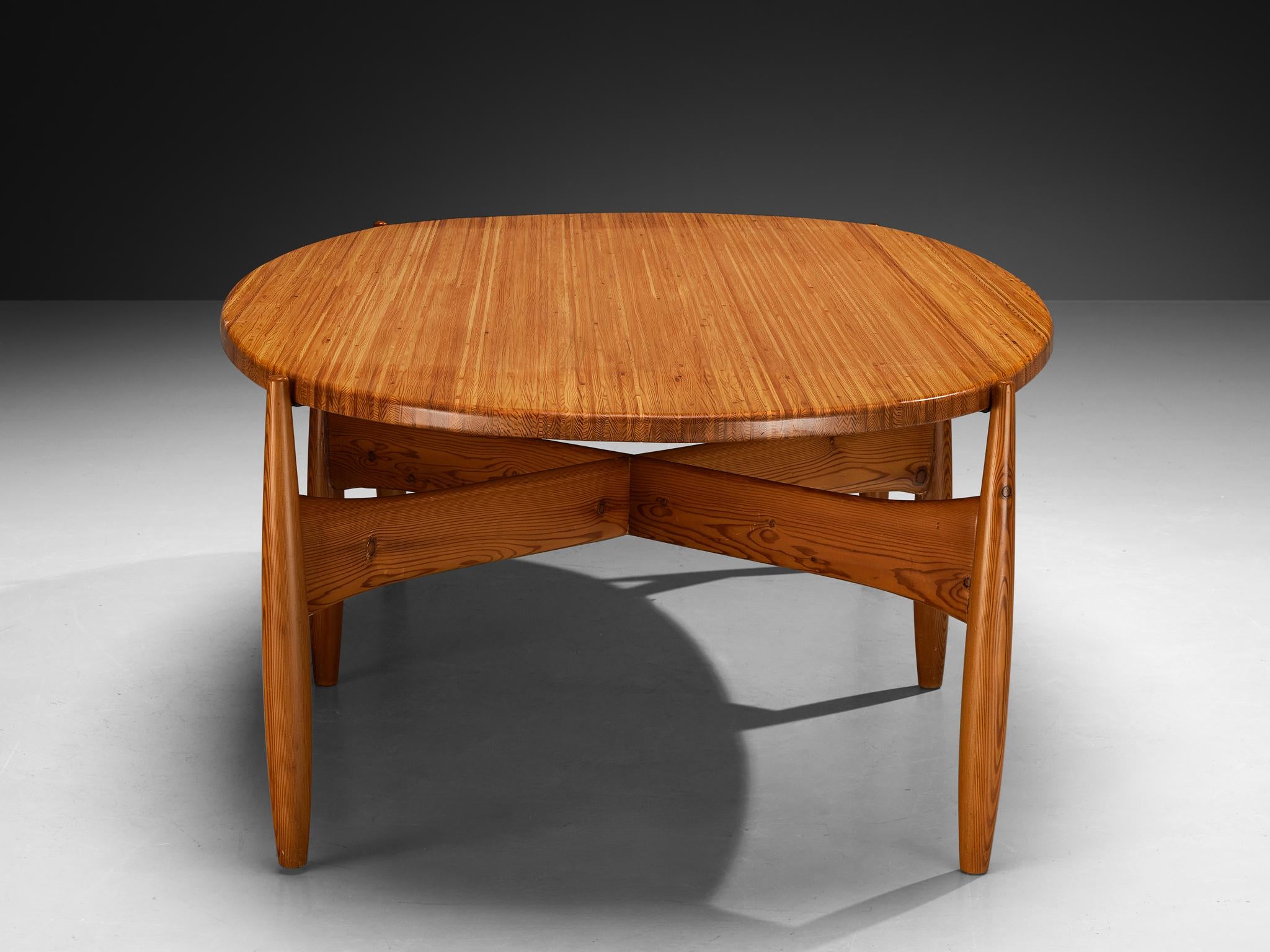 Rare Sergio Rodrigues for ISA Bergamo 'Sheriff' Dining Table in Solid Pine