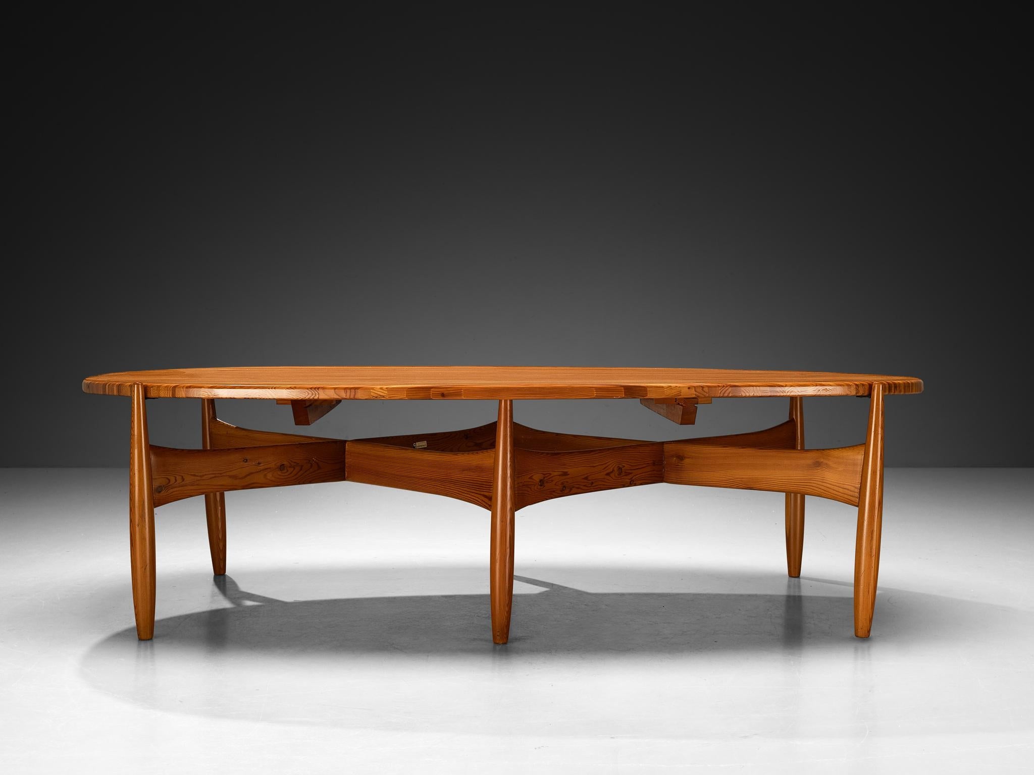 Rare Sergio Rodrigues for ISA Bergamo 'Sheriff' Dining Table in Solid Pine