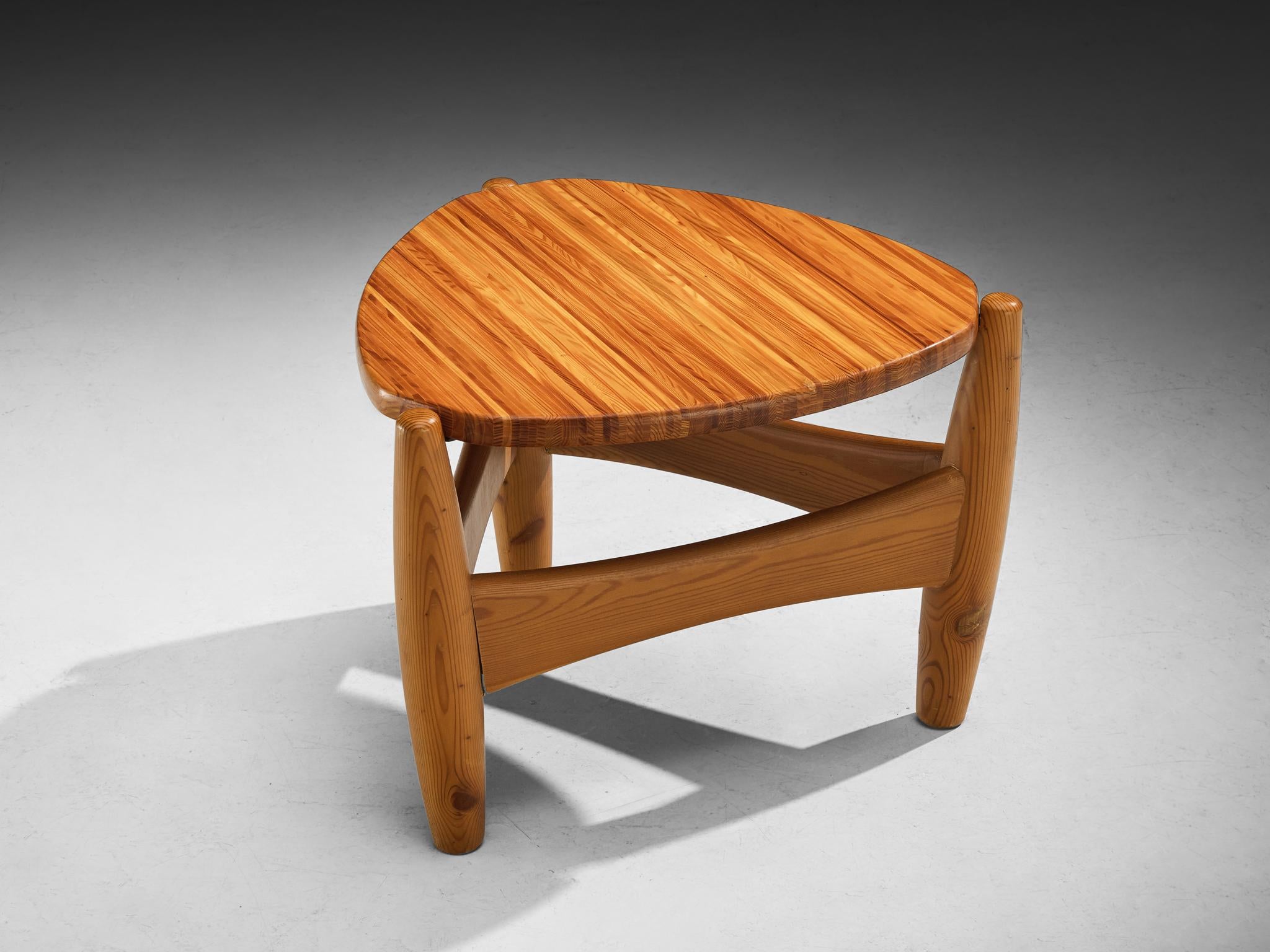 Rare Sergio Rodrigues for ISA Bergamo 'Sheriff' Side Table in Solid Pine