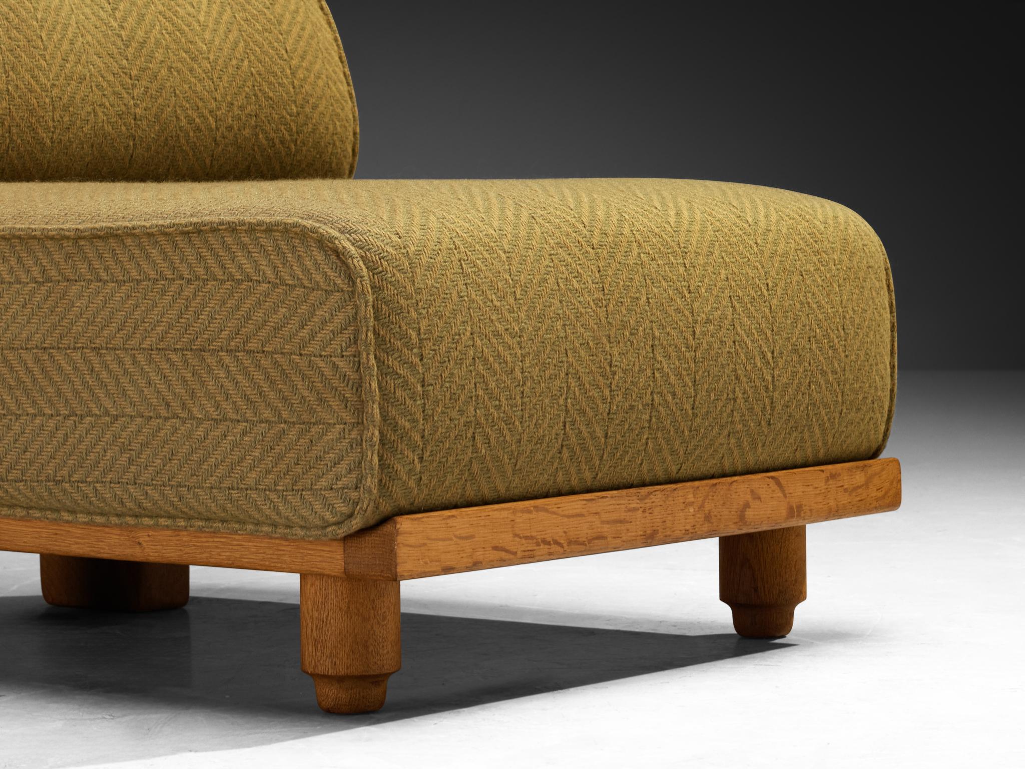 Guillerme & Chambron Lounge Chair 'Elmyre' in Green Fabric and Oak