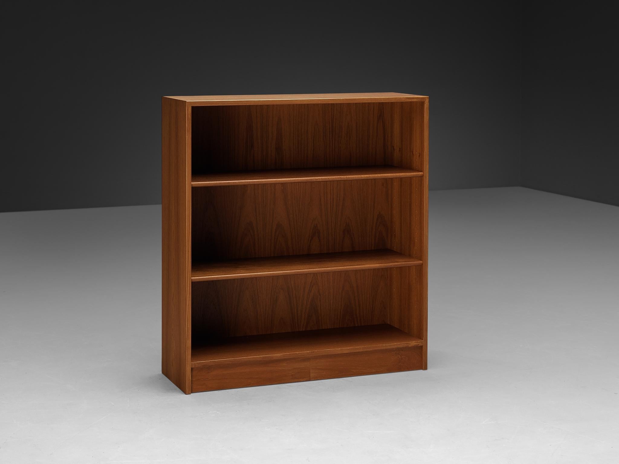 Hans Wegner for RY Møbler Open Cabinet with Shelves 'RY100' in Teak