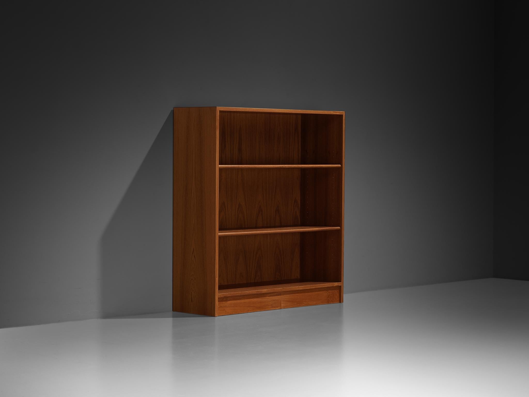 Hans Wegner for RY Møbler Open Cabinet with Shelves 'RY100' in Teak