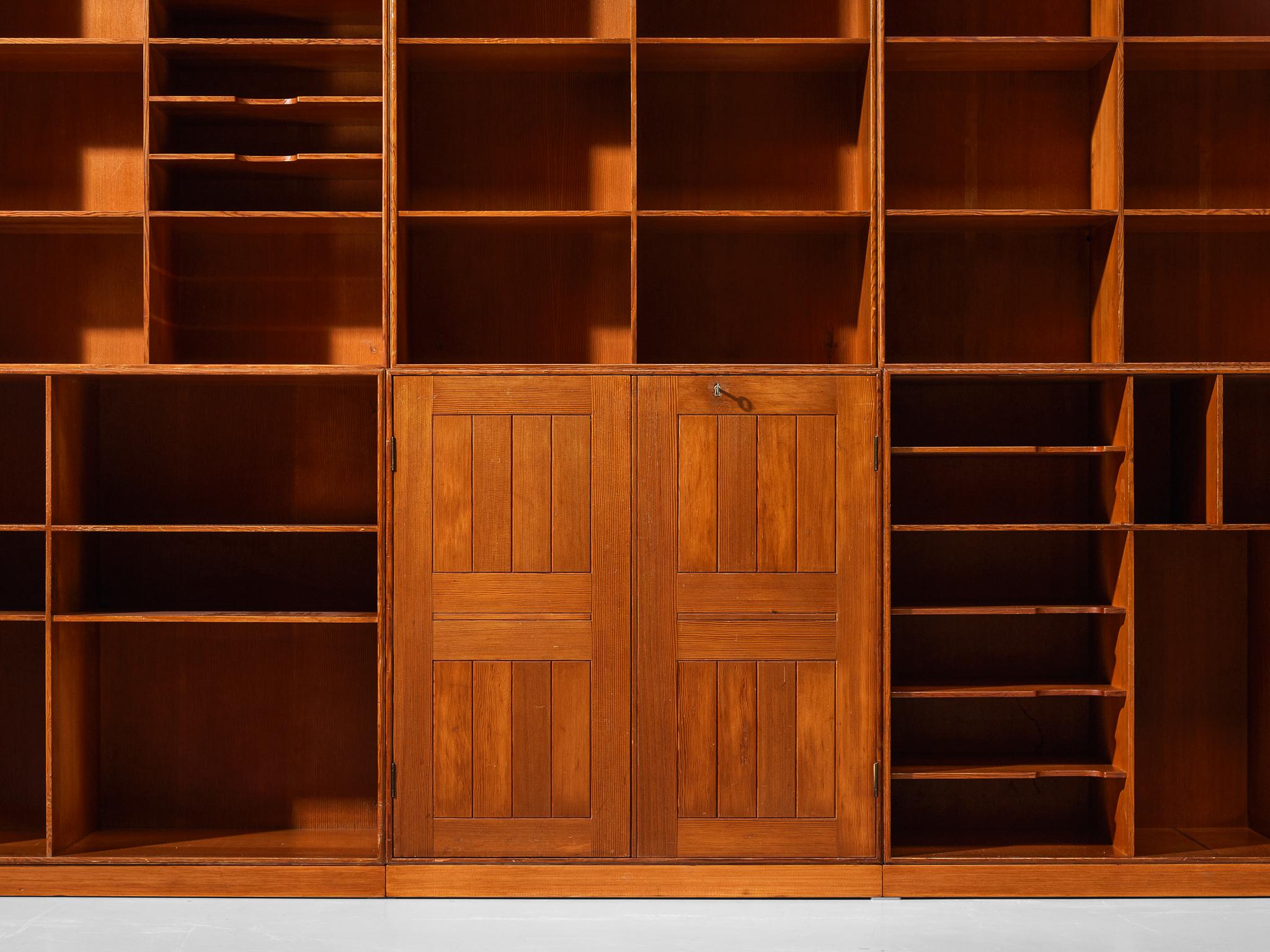 Mogens Koch for Rud. Radmussen Modular Library in Pine