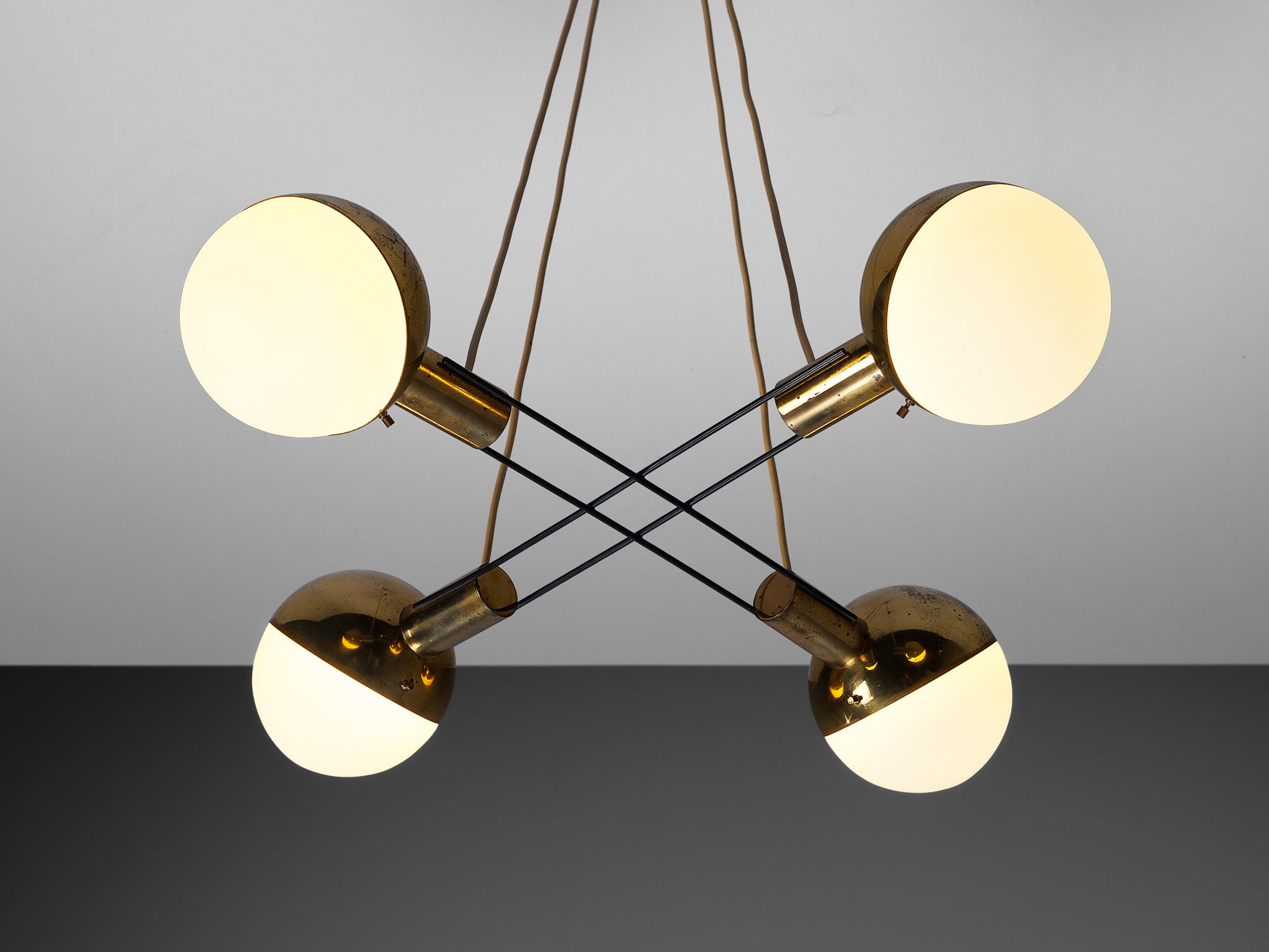 Stilnovo Mid-century Chandelier in Brass and Glass