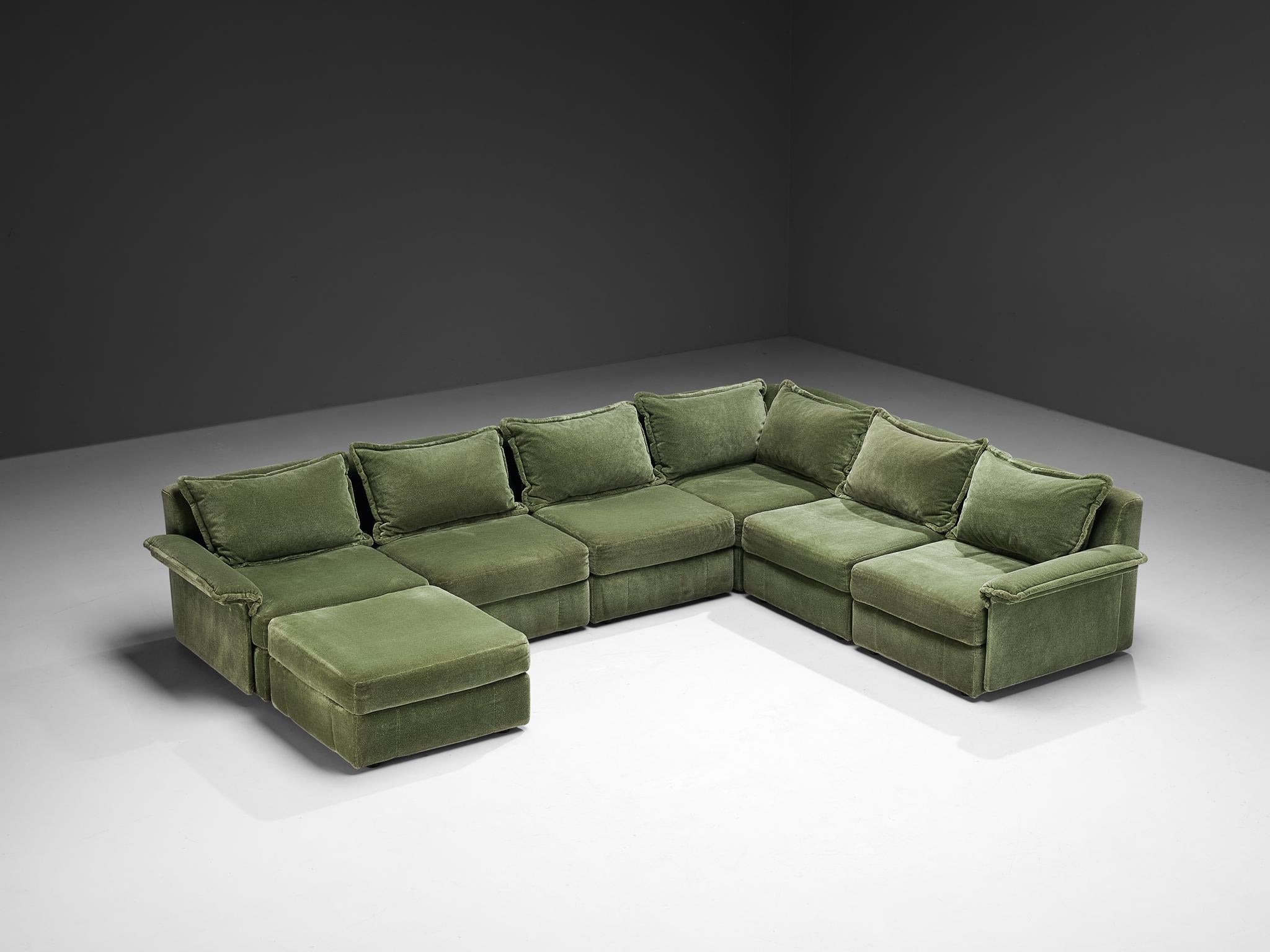 1970s Post-Modern Large Sectional Sofa in Green Velvet