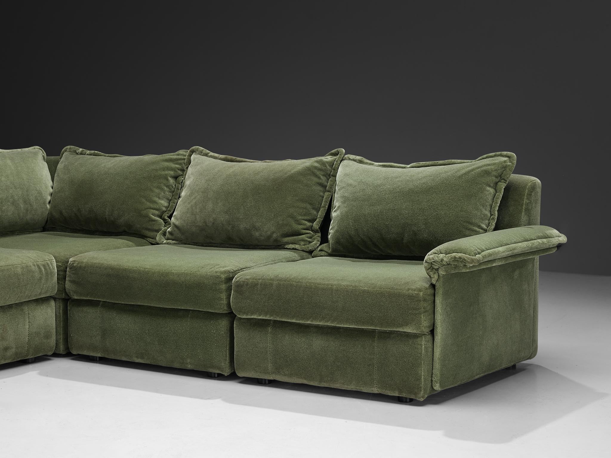 1970s Post-Modern Large Sectional Sofa in Green Velvet