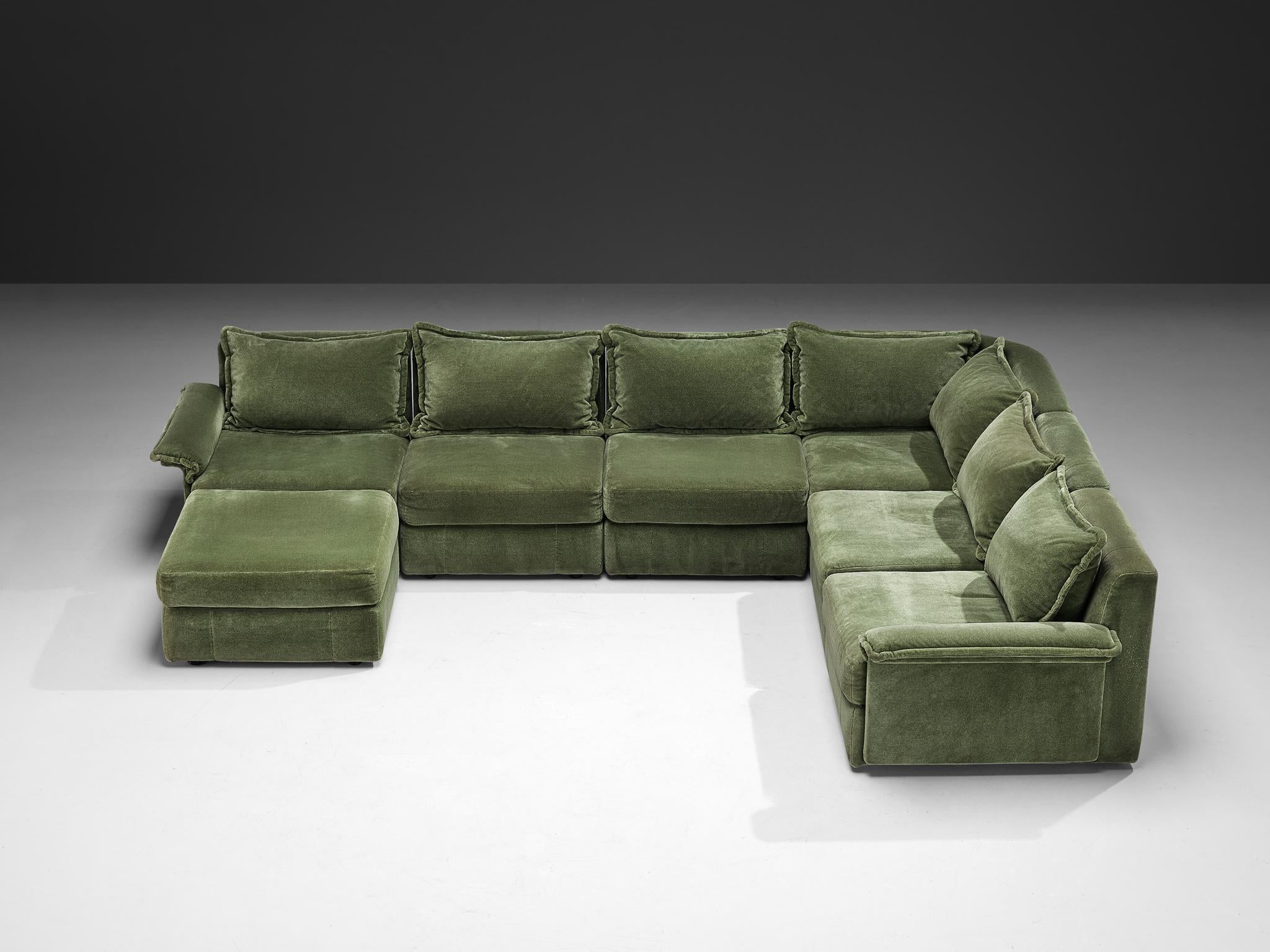 1970s Post-Modern Large Sectional Sofa in Green Velvet