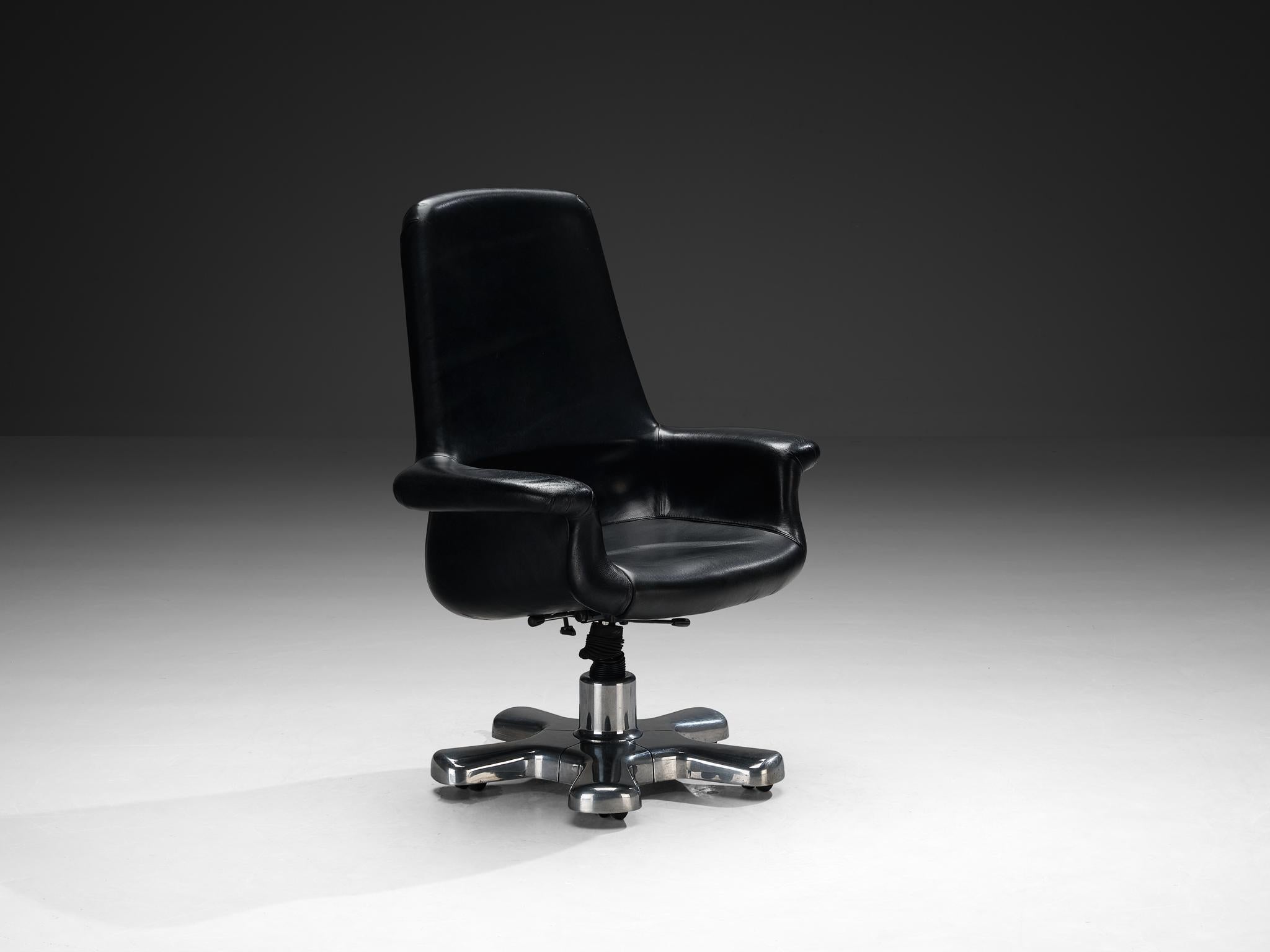 Angelo Mangiarotti for Skipper 'Executive 80' Office Chair in Black Leather