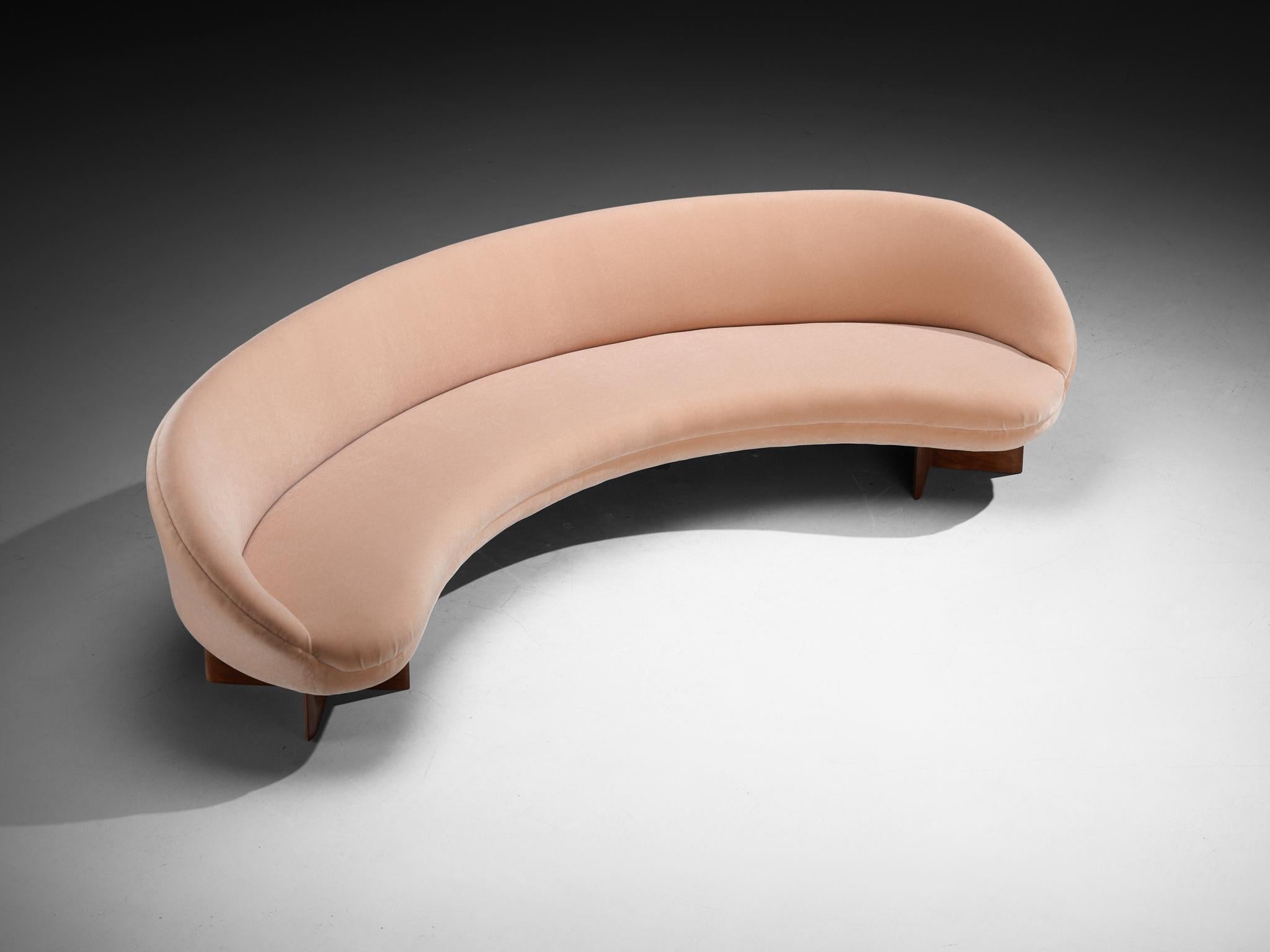 Vladimir Kagan for Kagan-Dreyfuss Inc '6999' Sofa in Mohair and Walnut