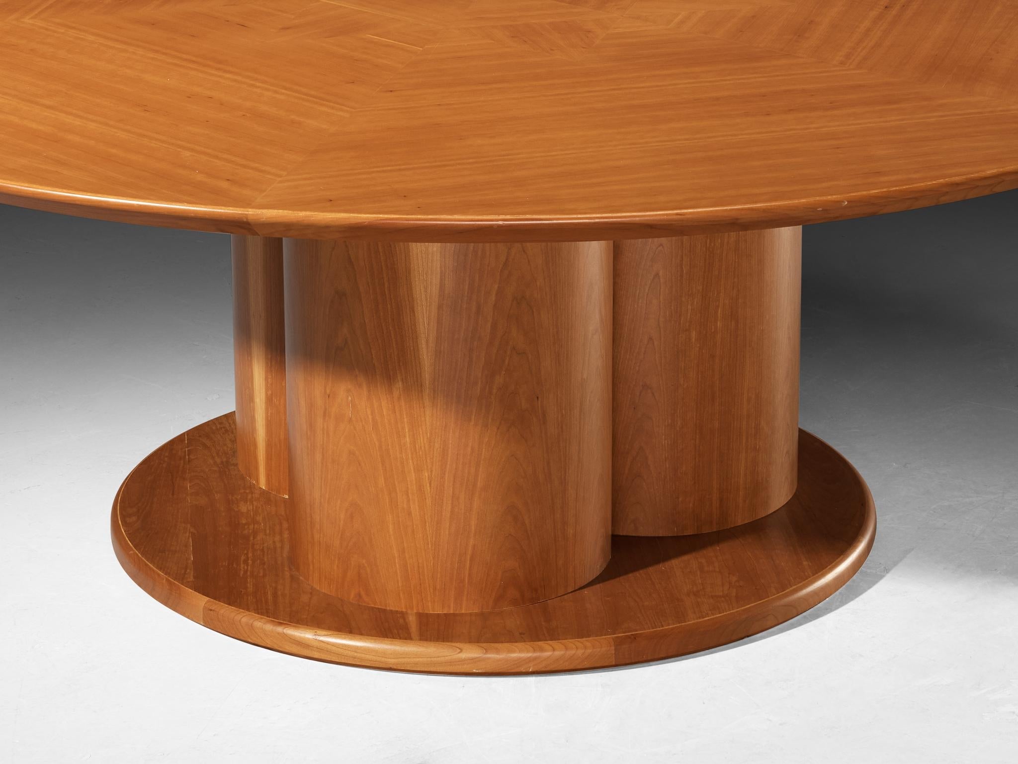 Post-Modern Grand 200 cm/78 in Round Dining Table with Pedestal Base