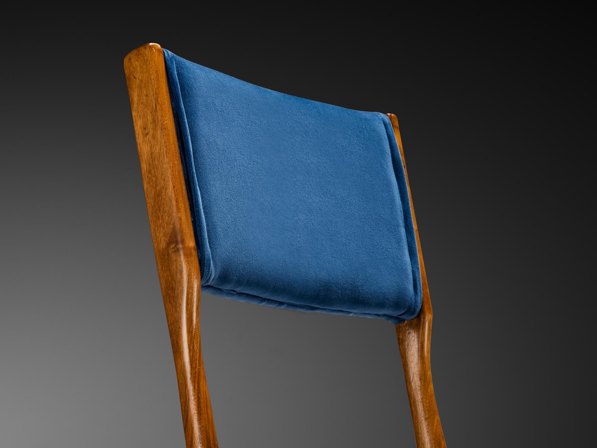 Carlo De Carli for Cassina '634' Dining Chairs Walnut and Blue Upholstery