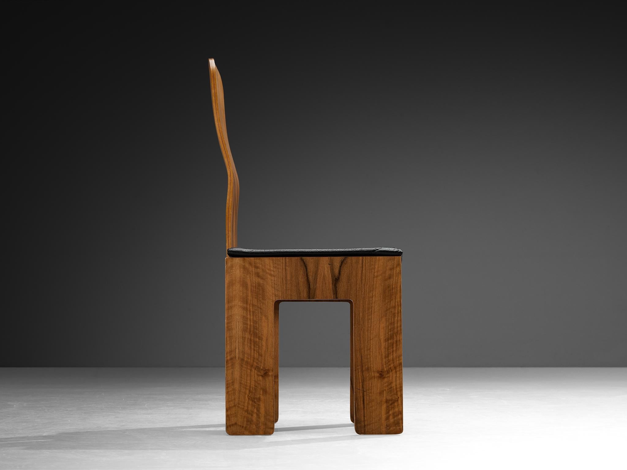 Carlo Scarpa for Bernini Set of Six Dining Chairs in Walnut and Leather