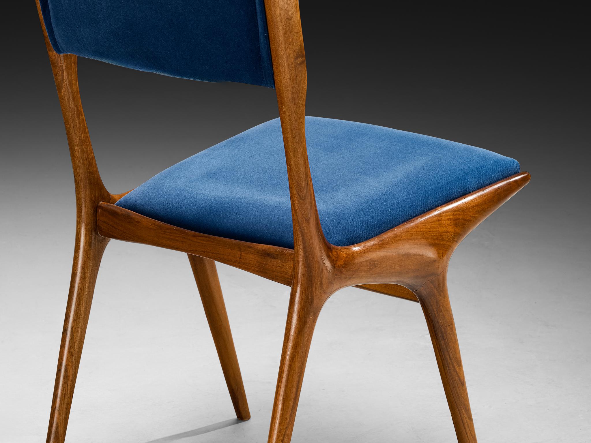 Carlo De Carli for Cassina '634' Dining Chairs Walnut and Blue Upholstery