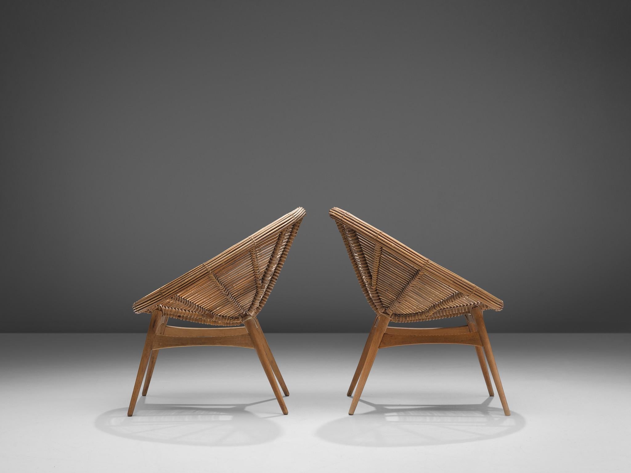 Patio Lounge Chairs in Bamboo and Wood