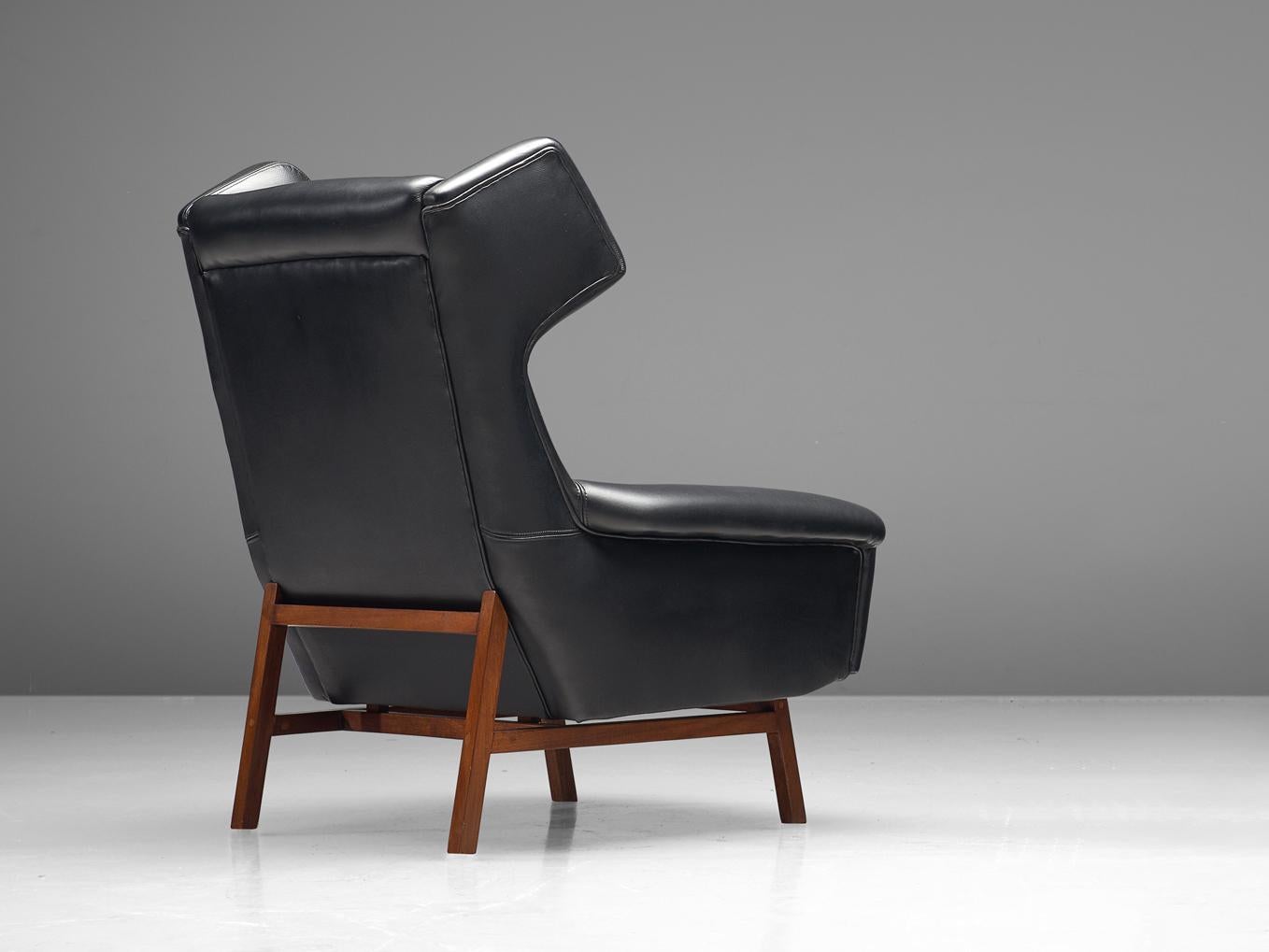 Italian Wingback Lounge Chair in Black Leather and Mahogany