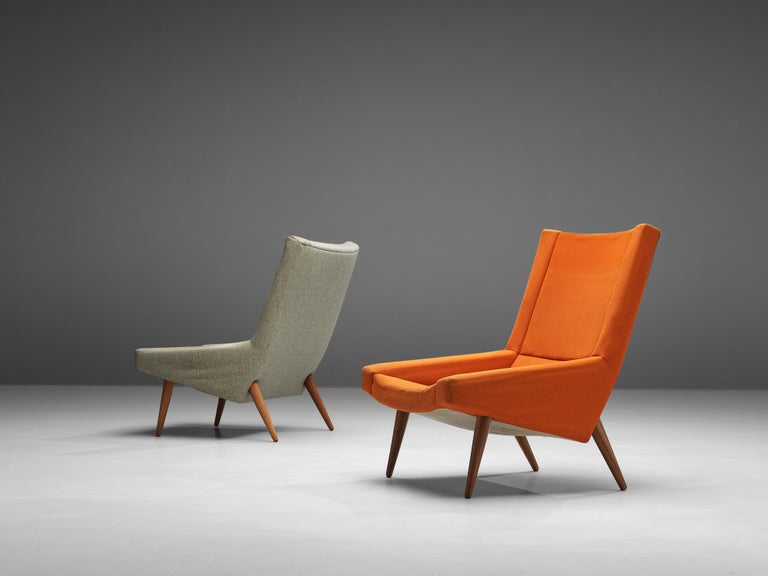 Illum Wikkelsø Pair of Lounge Chairs in Teak and Grey Orange Upholstery