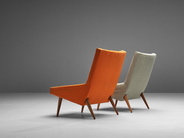 Illum Wikkelsø Pair of Lounge Chairs in Teak and Grey Orange Upholstery