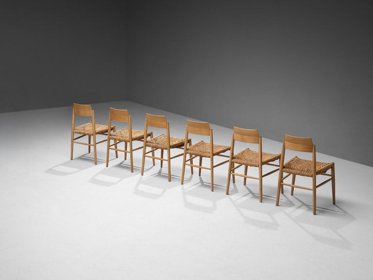 French Set of Six Dining Chairs in Wood and Straw