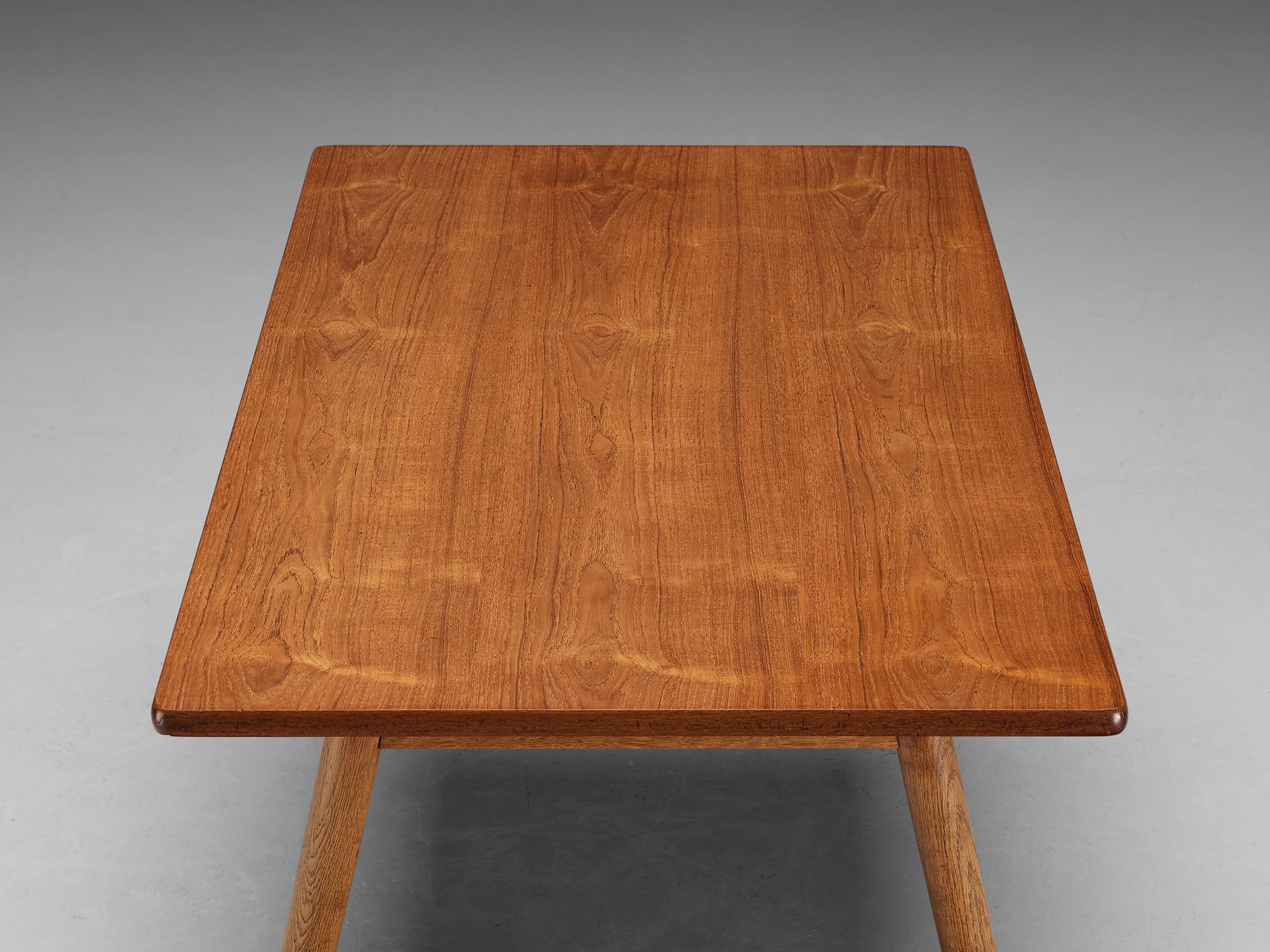 Simplistic Dining Table in Teak and Oak